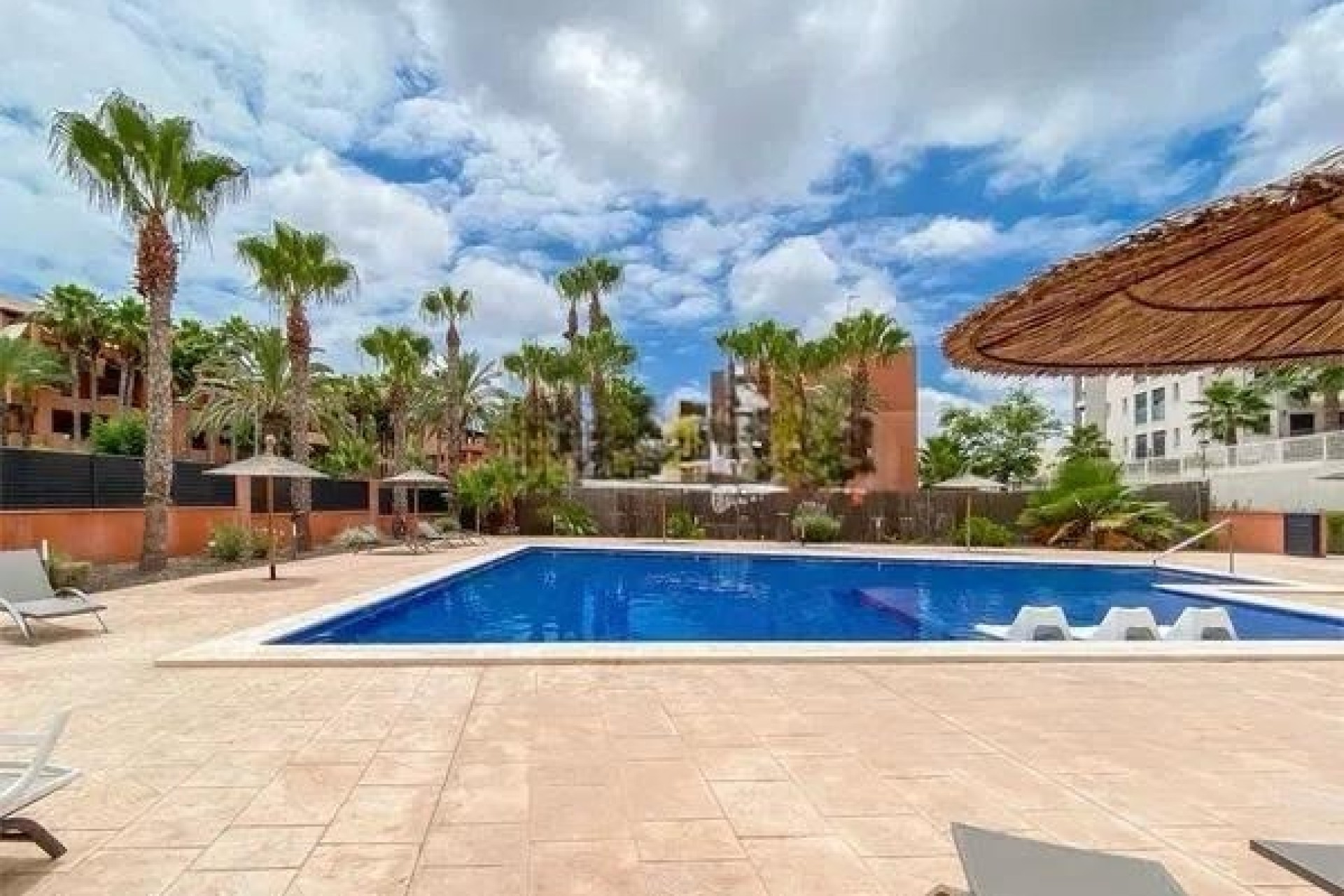 Sprzedaż - Apartament mieszkanie -
Orihuela Costa - Las Filipinas