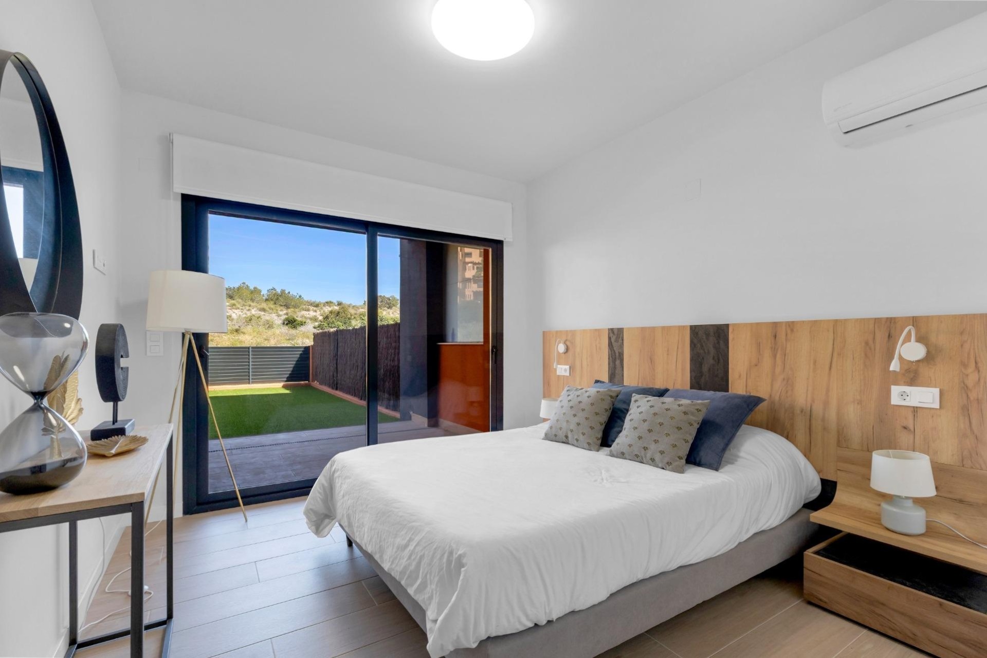 Sprzedaż - Apartament / Mieszkanie -
Orihuela Costa - Las Filipinas
