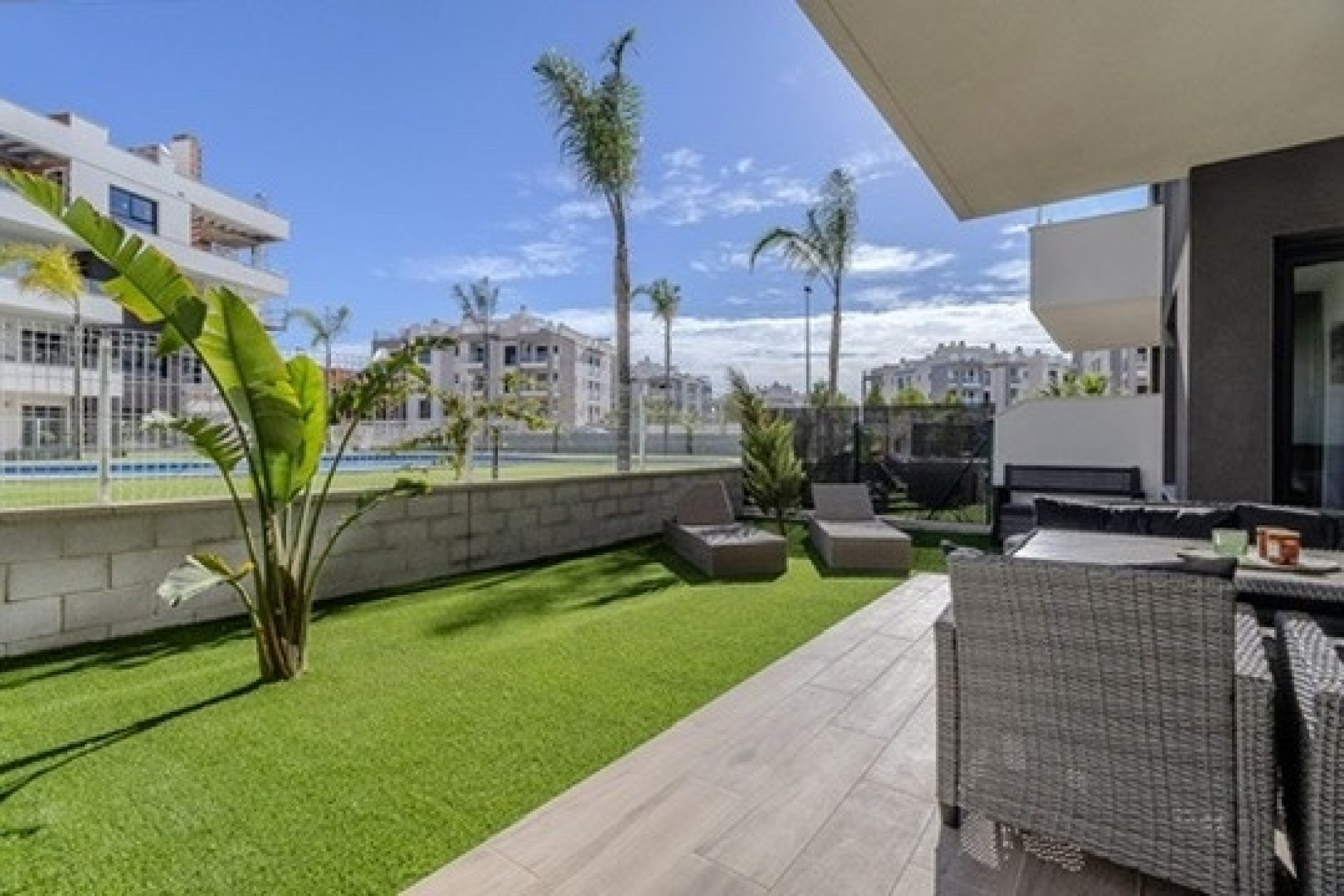Sprzedaż - Apartament / Mieszkanie -
Orihuela Costa - Las Filipinas