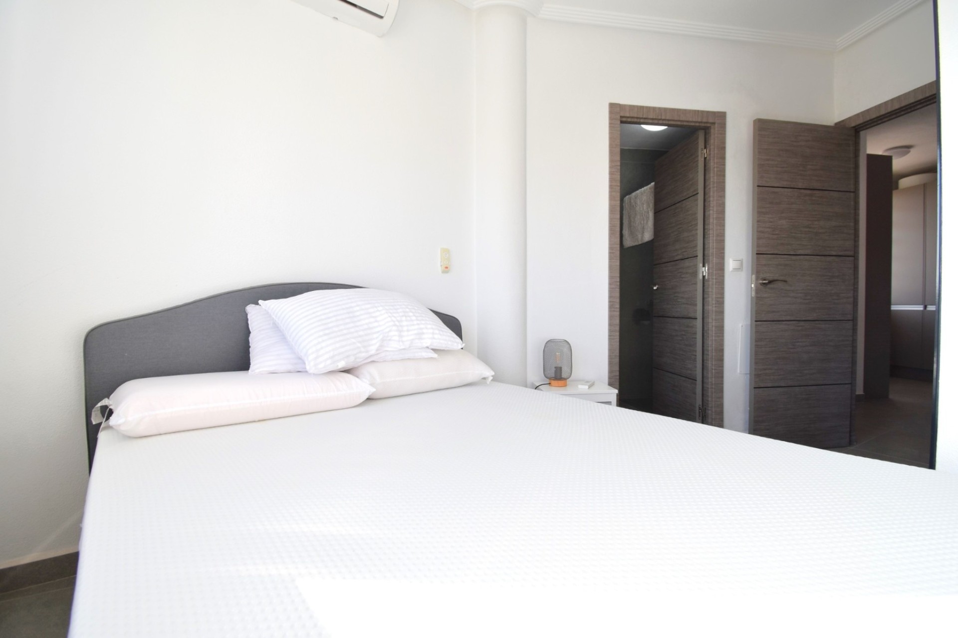 Sprzedaż - Apartament / Mieszkanie -
Orihuela Costa - Las Filipinas