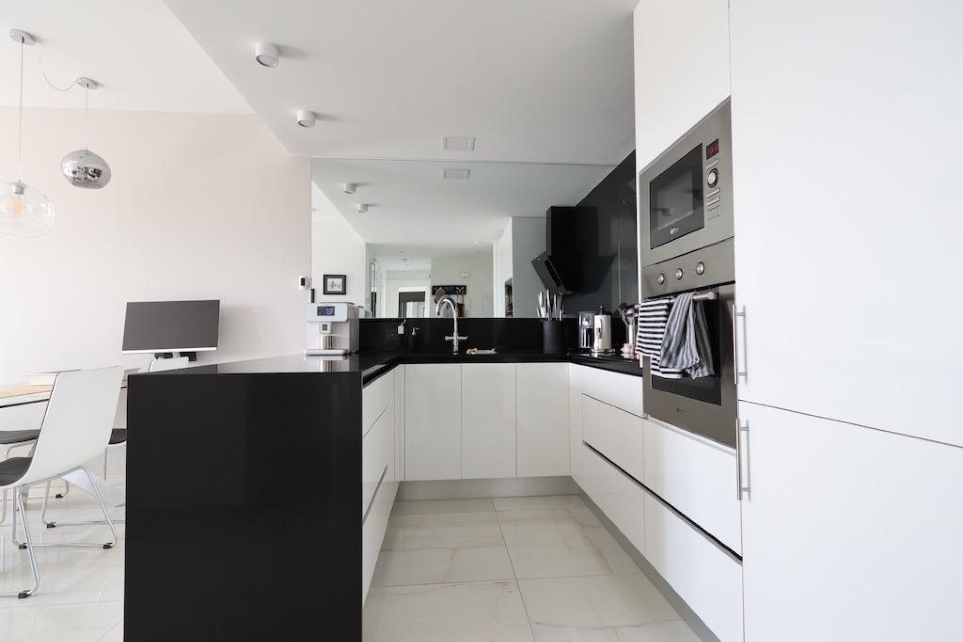 Sprzedaż - Apartament / Mieszkanie -
Orihuela Costa - Las Mimosas