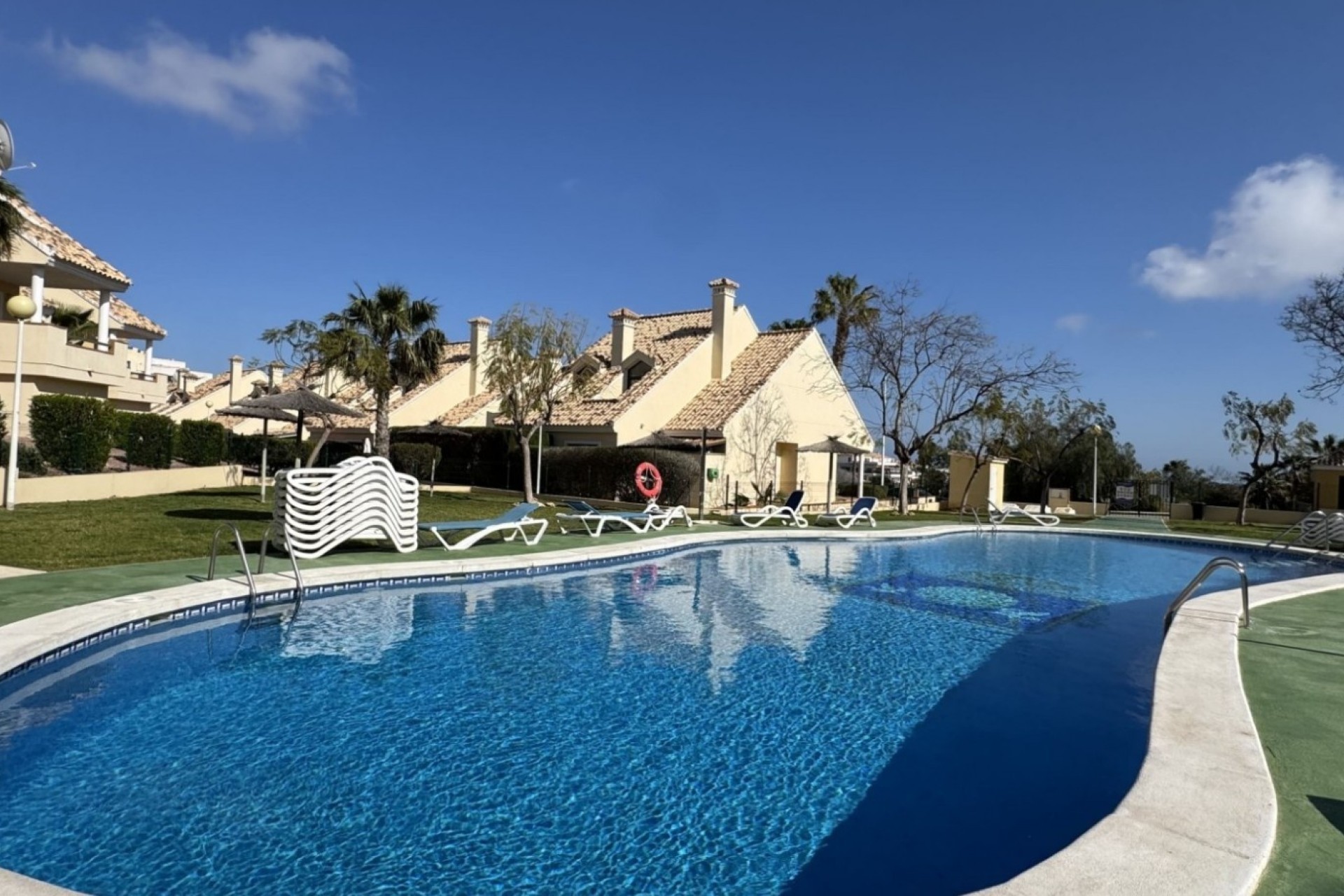 Sprzedaż - Apartament / Mieszkanie -
Orihuela Costa - Lomas de Campoamor