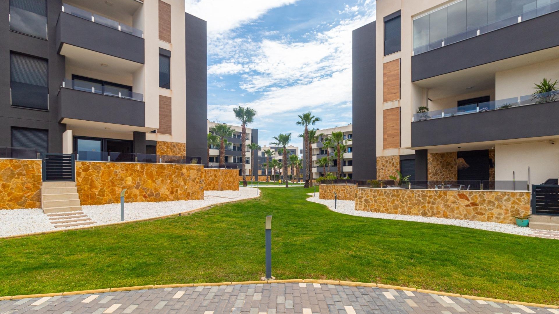 Sprzedaż - Apartament mieszkanie -
Orihuela Costa - Los Almendros-La Florida