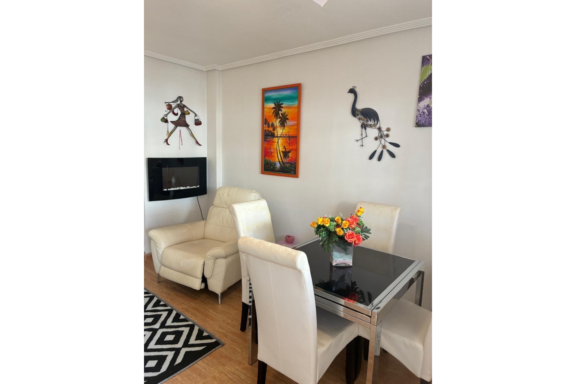 Sprzedaż - Apartament / Mieszkanie -
Orihuela Costa - Los Almendros-la Florida