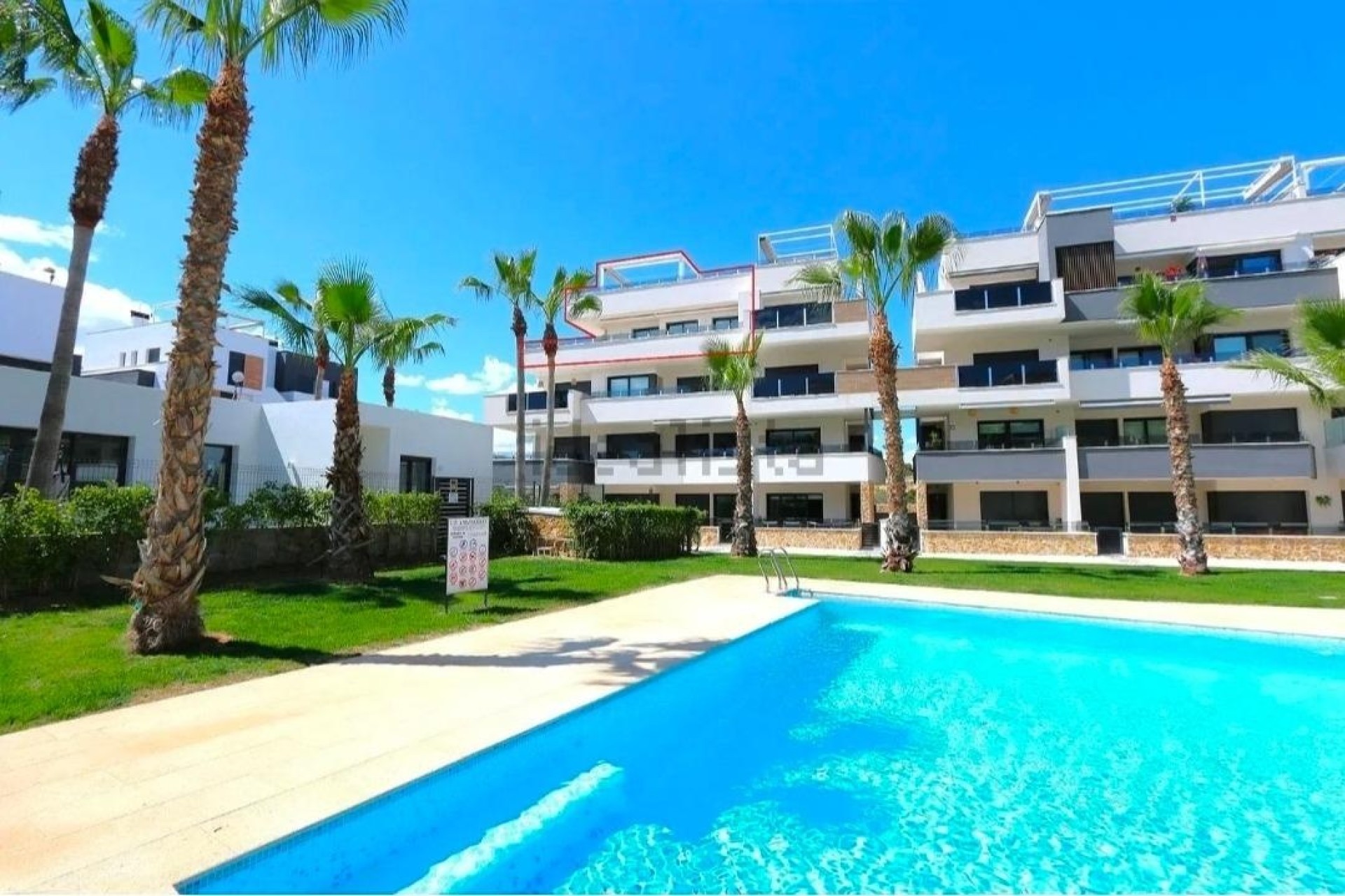 Sprzedaż - Apartament / Mieszkanie -
Orihuela Costa - Los Almendros-la Florida