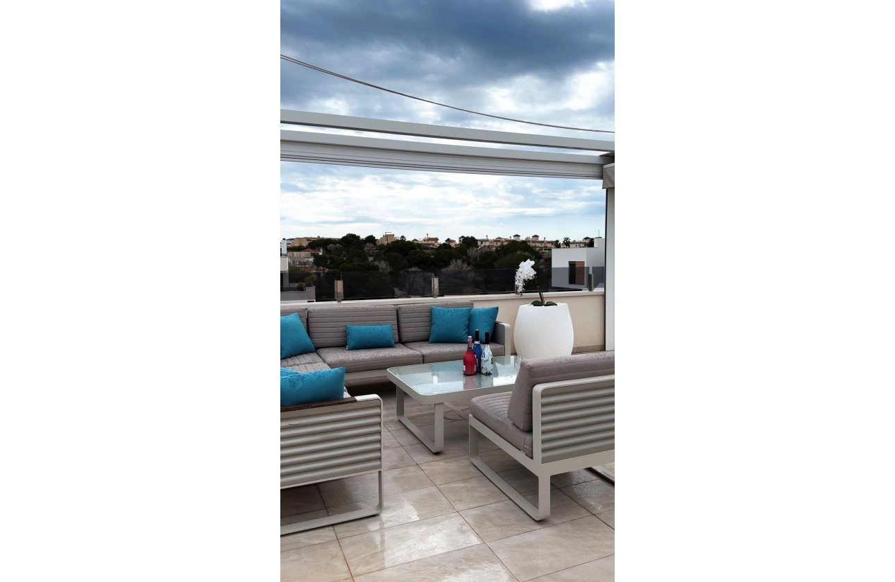 Sprzedaż - Apartament / Mieszkanie -
Orihuela Costa - Los Almendros-la Florida