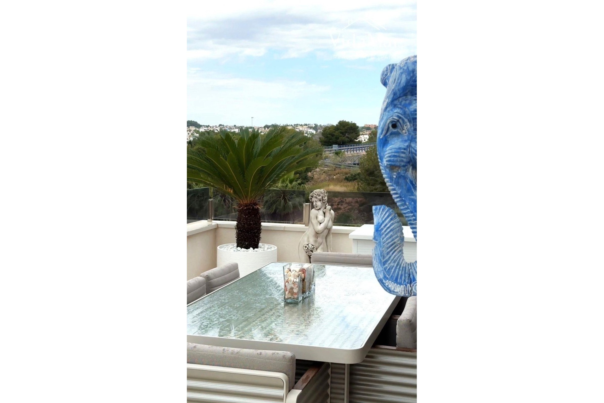 Sprzedaż - Apartament / Mieszkanie -
Orihuela Costa - Los Almendros-la Florida