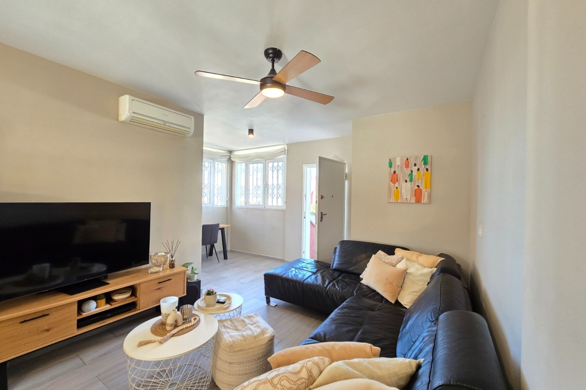 Sprzedaż - Apartament / Mieszkanie -
Orihuela Costa * - Los Altos *