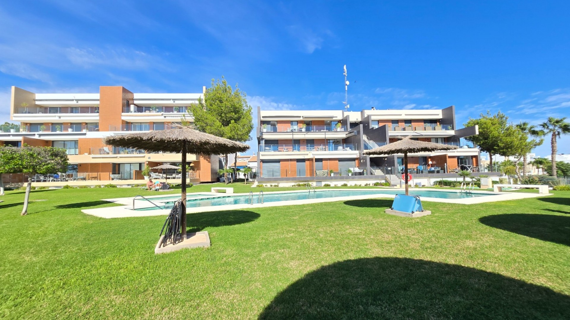Sprzedaż - Apartament mieszkanie -
Orihuela Costa - Los Dolses