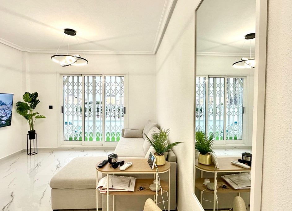 Sprzedaż - Apartament mieszkanie -
Orihuela Costa - Playa Flamenca Norte