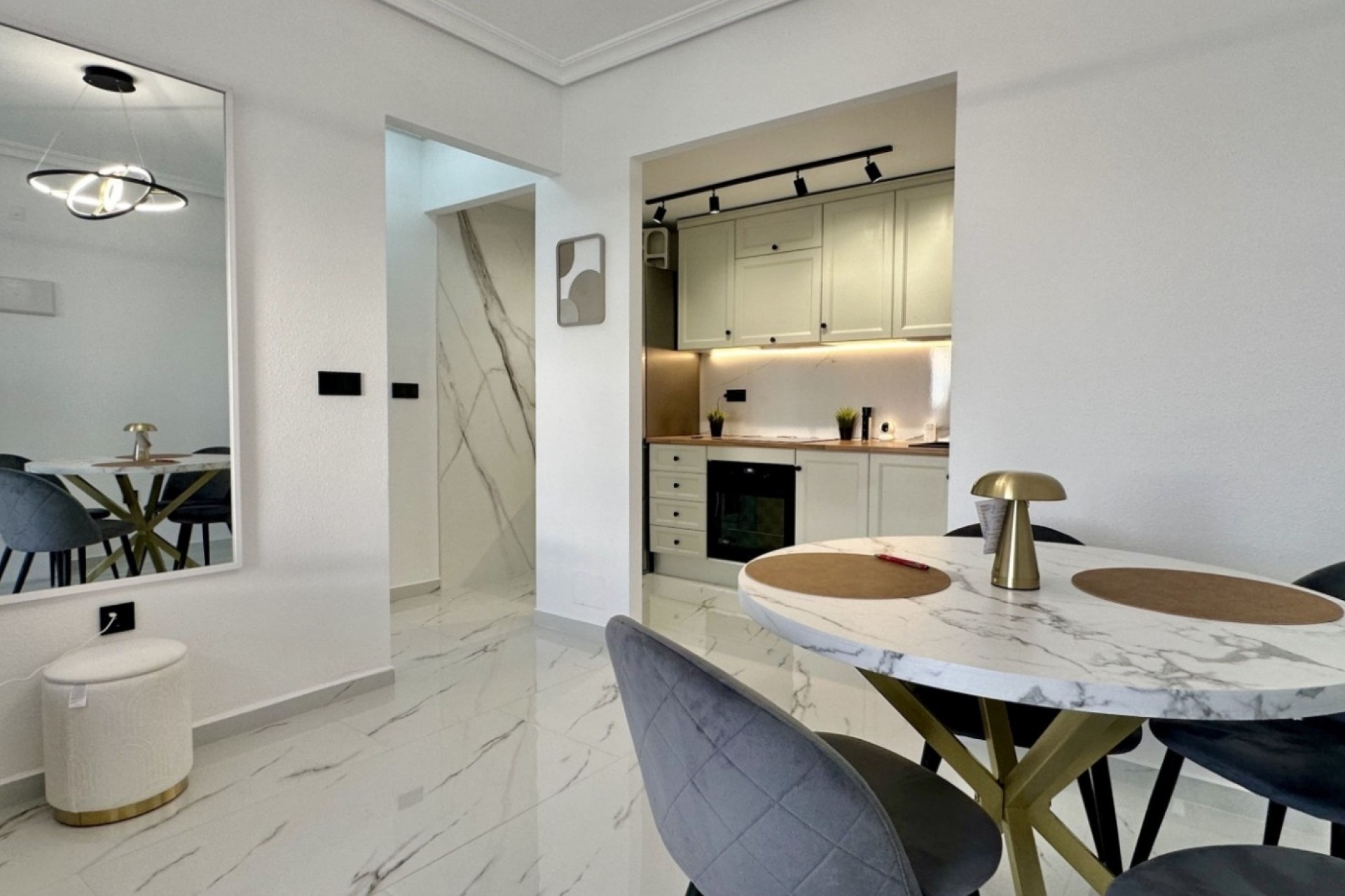 Sprzedaż - Apartament mieszkanie -
Orihuela Costa - Playa Flamenca