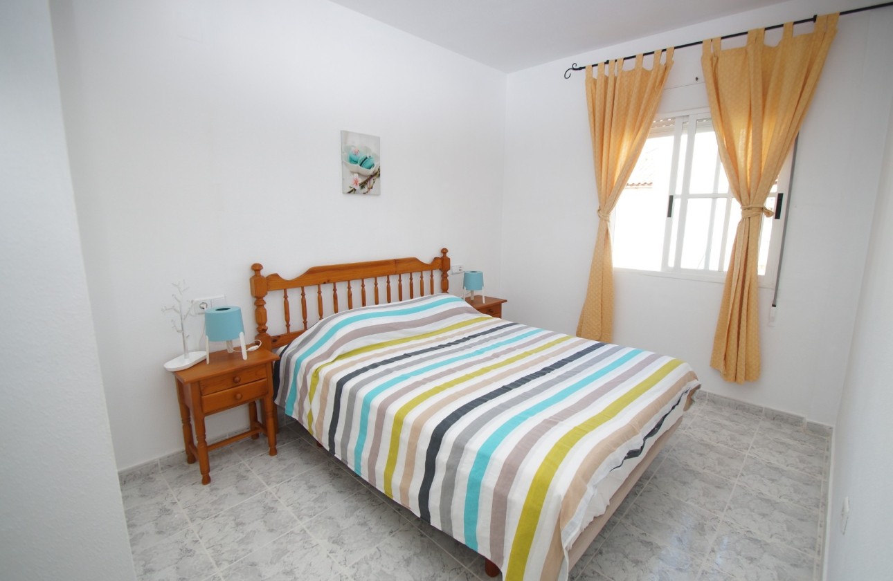 Sprzedaż - Apartament / Mieszkanie -
Orihuela Costa - Playa Flamenca