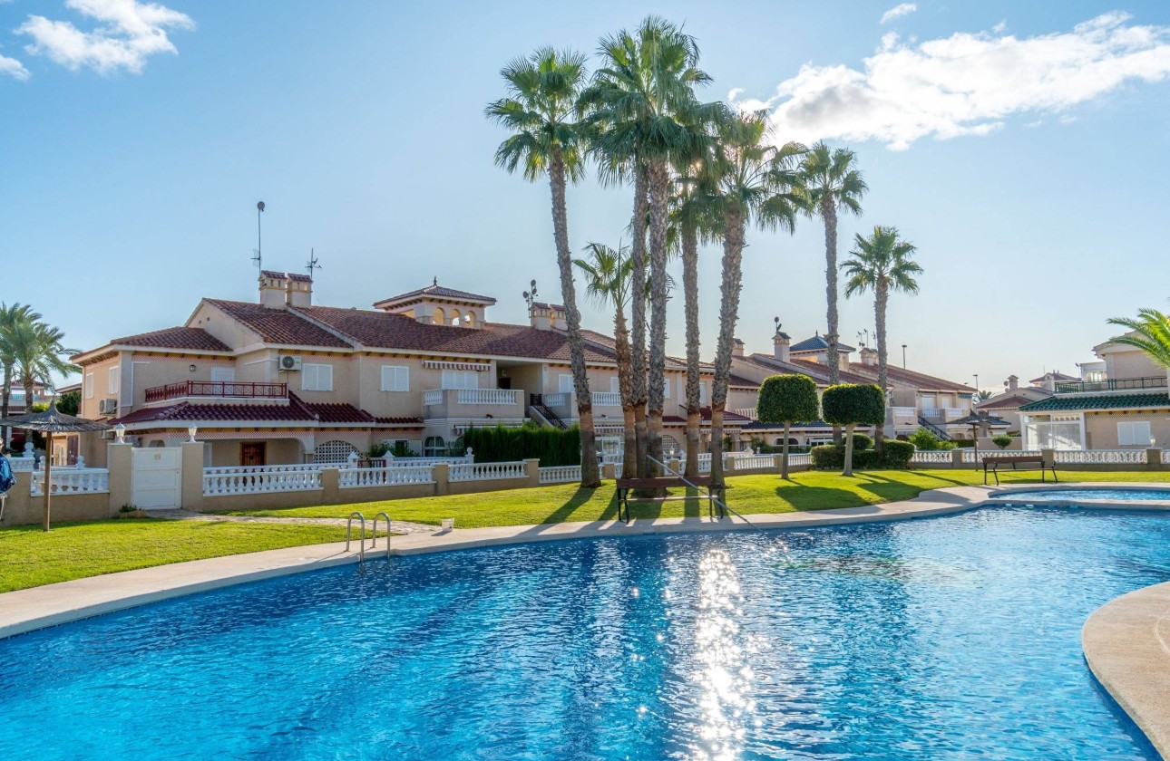 Sprzedaż - Apartament / Mieszkanie -
Orihuela Costa - Playa Flamenca