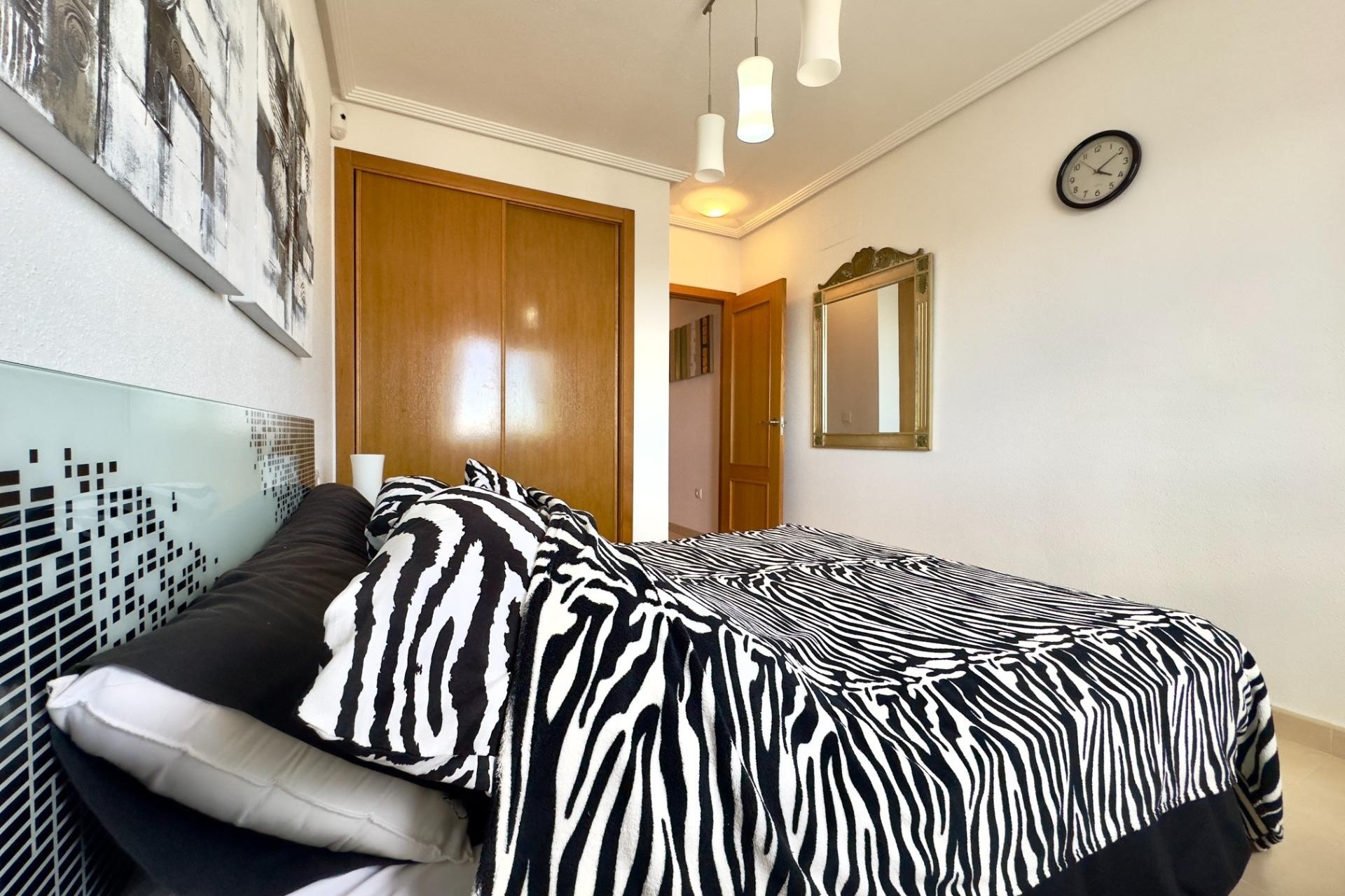 Sprzedaż - Apartament / Mieszkanie -
Orihuela Costa - Playa Flamenca