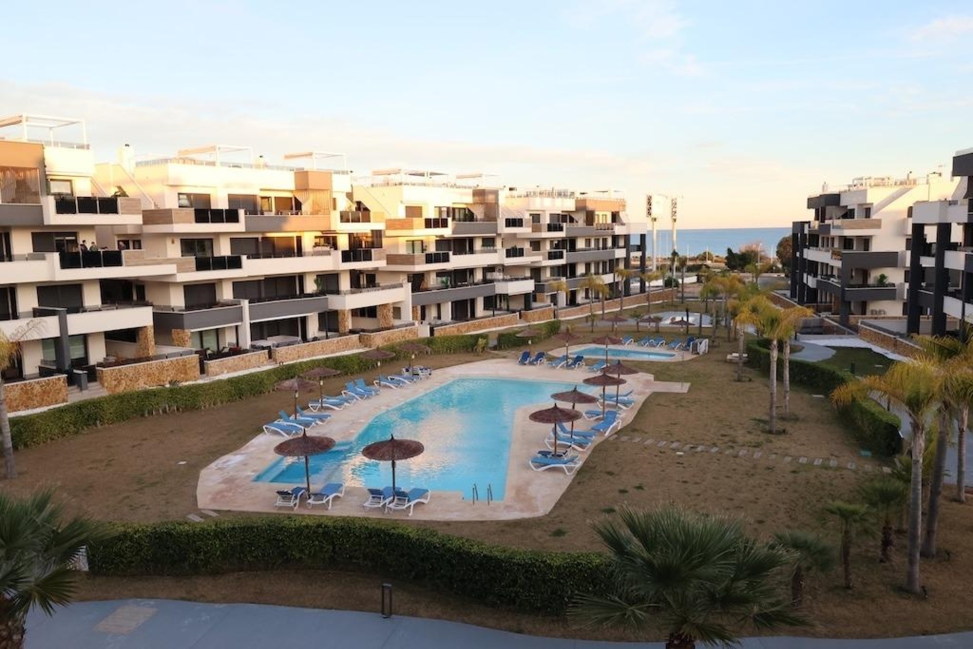 Sprzedaż - Apartament / Mieszkanie -
Orihuela Costa - Punta Prima