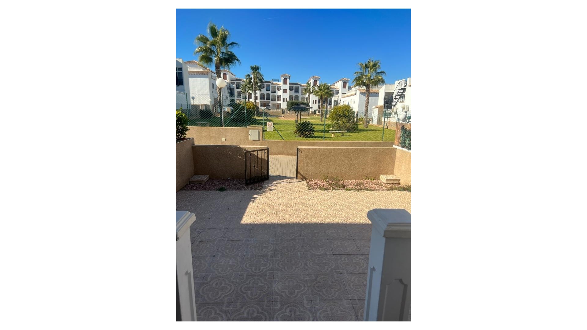 Sprzedaż - Apartament mieszkanie -
Orihuela Costa - Punta Prima