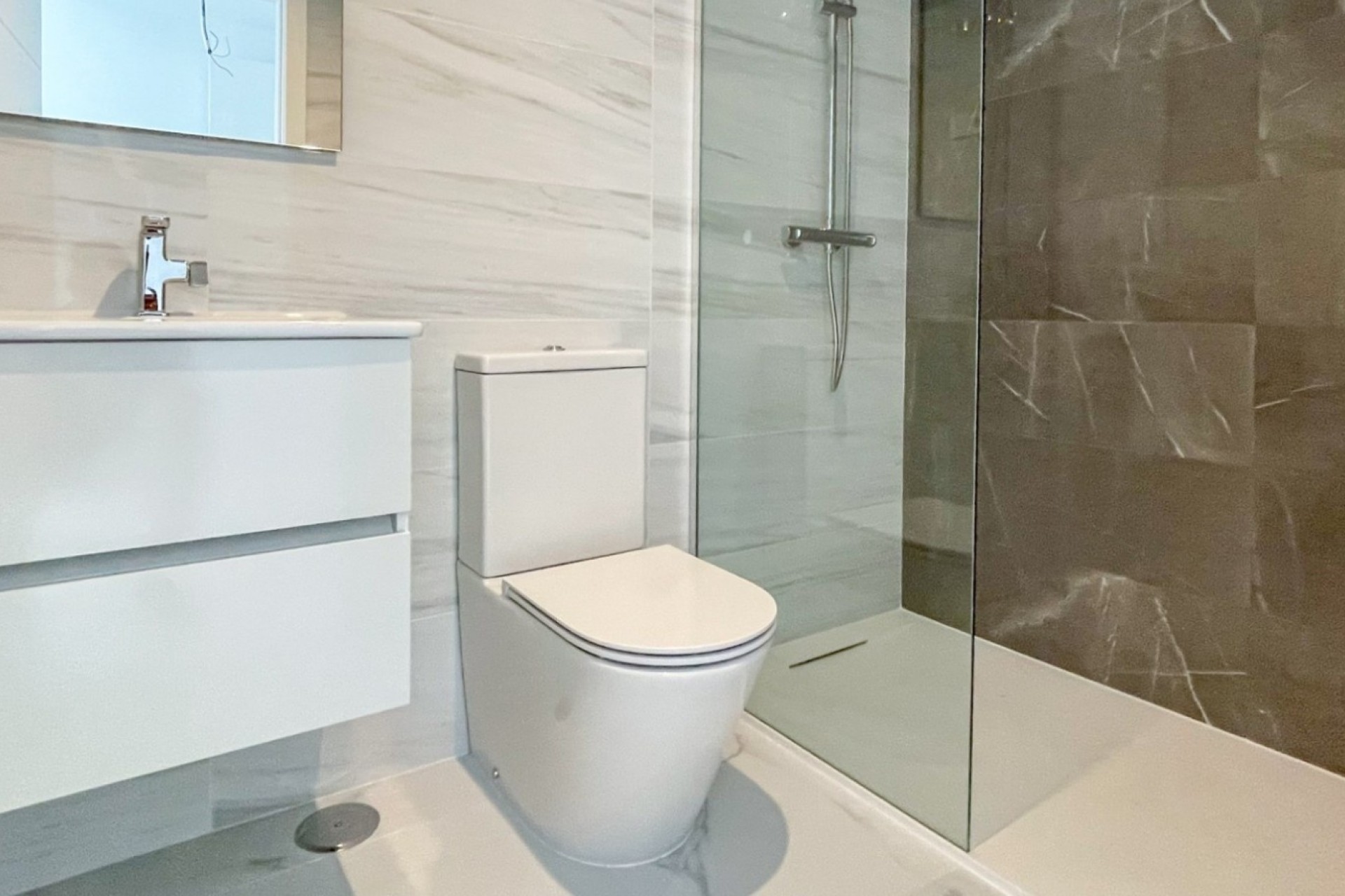 Sprzedaż - Apartament / Mieszkanie -
Orihuela Costa - Punta Prima