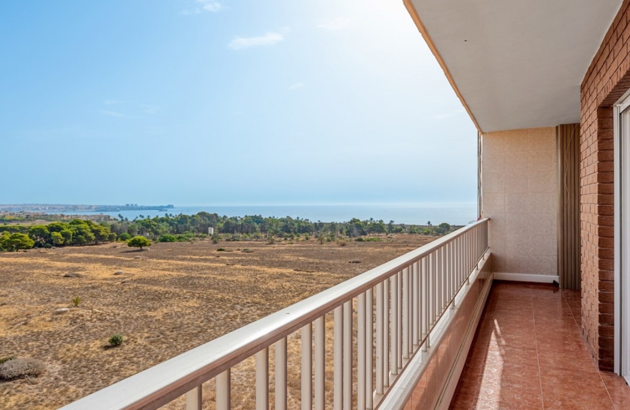 Sprzedaż - Apartament / Mieszkanie -
Orihuela Costa - Punta Prima