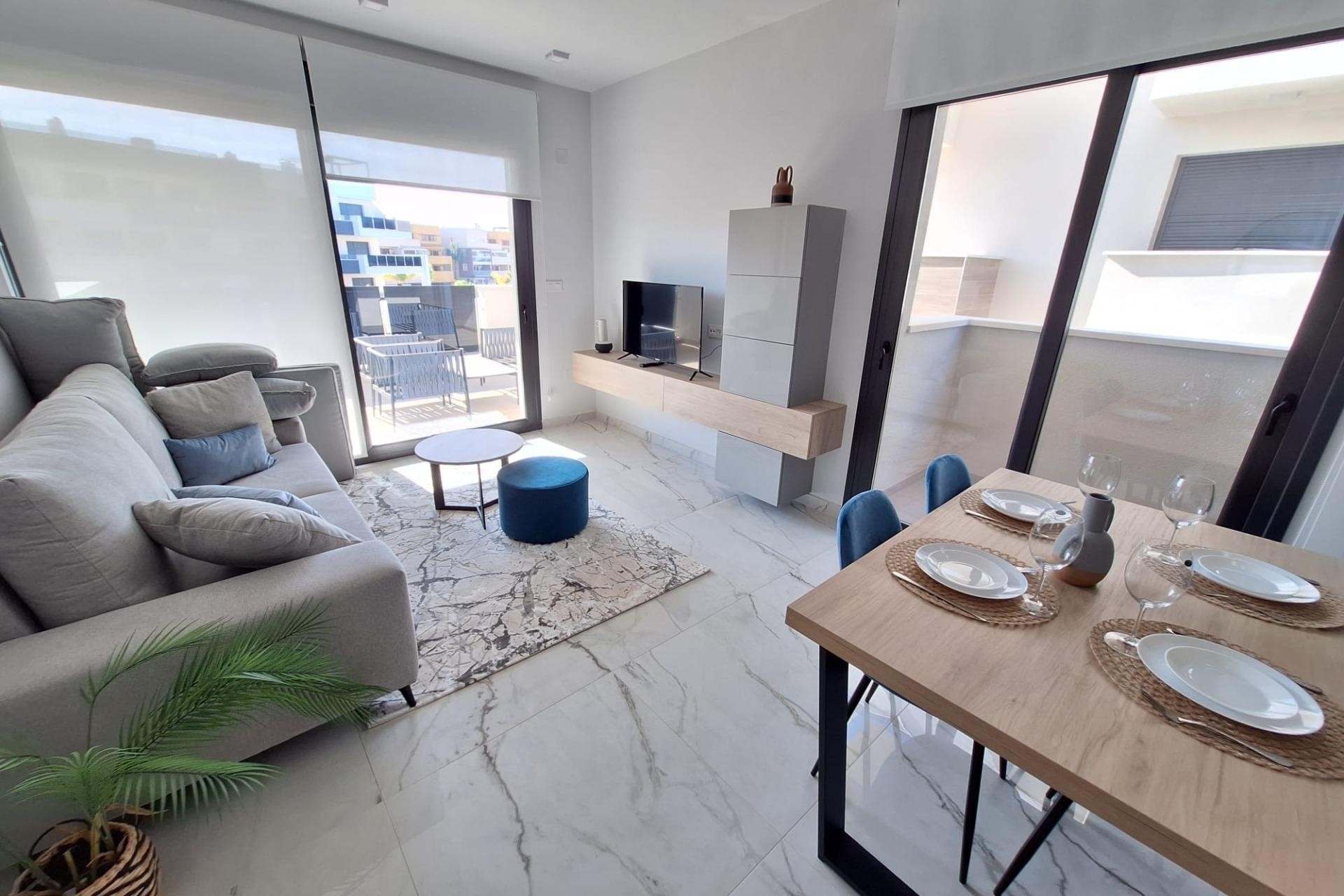 Sprzedaż - Apartament / Mieszkanie -
Orihuela Costa - Punta Prima