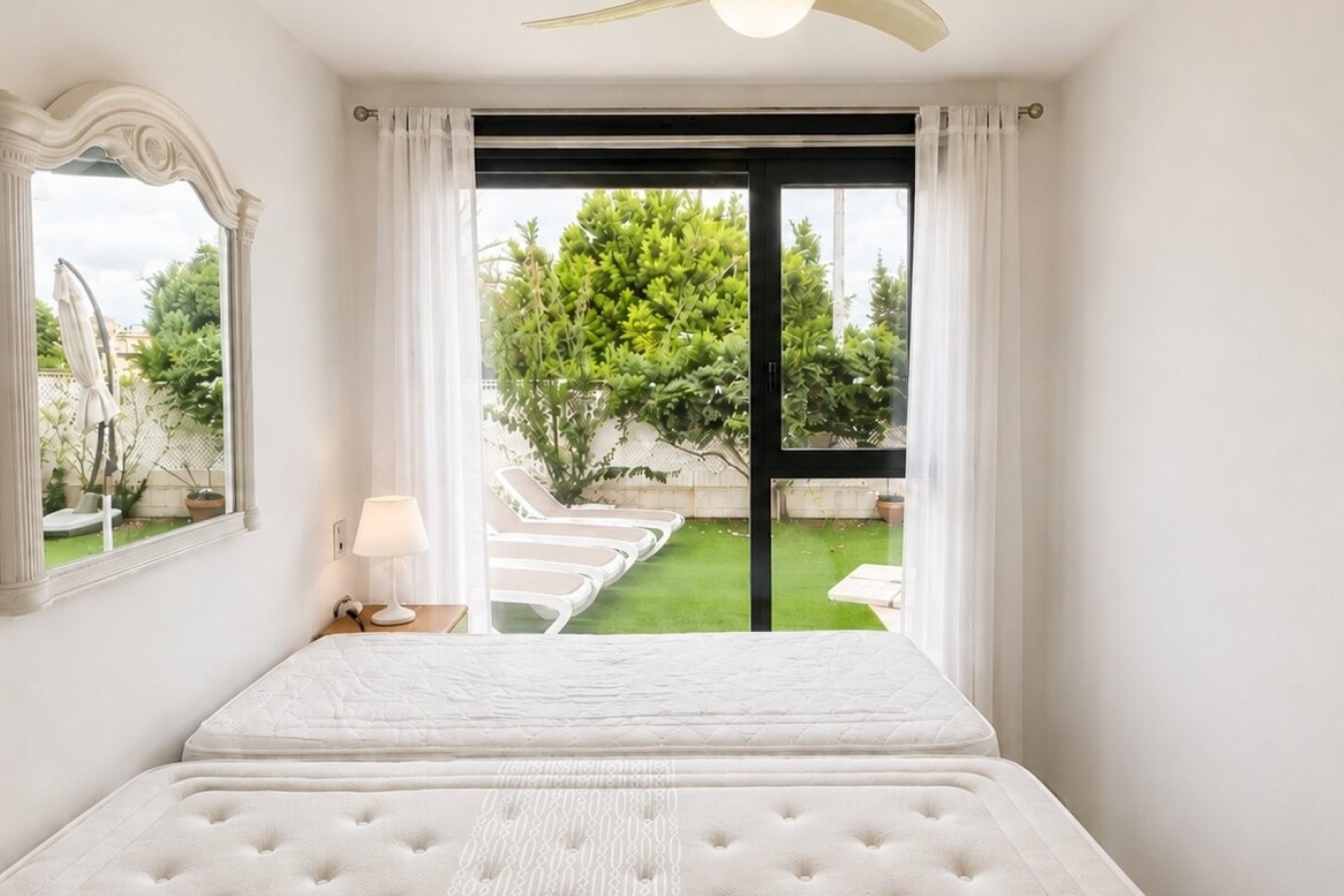 Sprzedaż - Apartament / Mieszkanie -
Orihuela Costa - Punta Prima