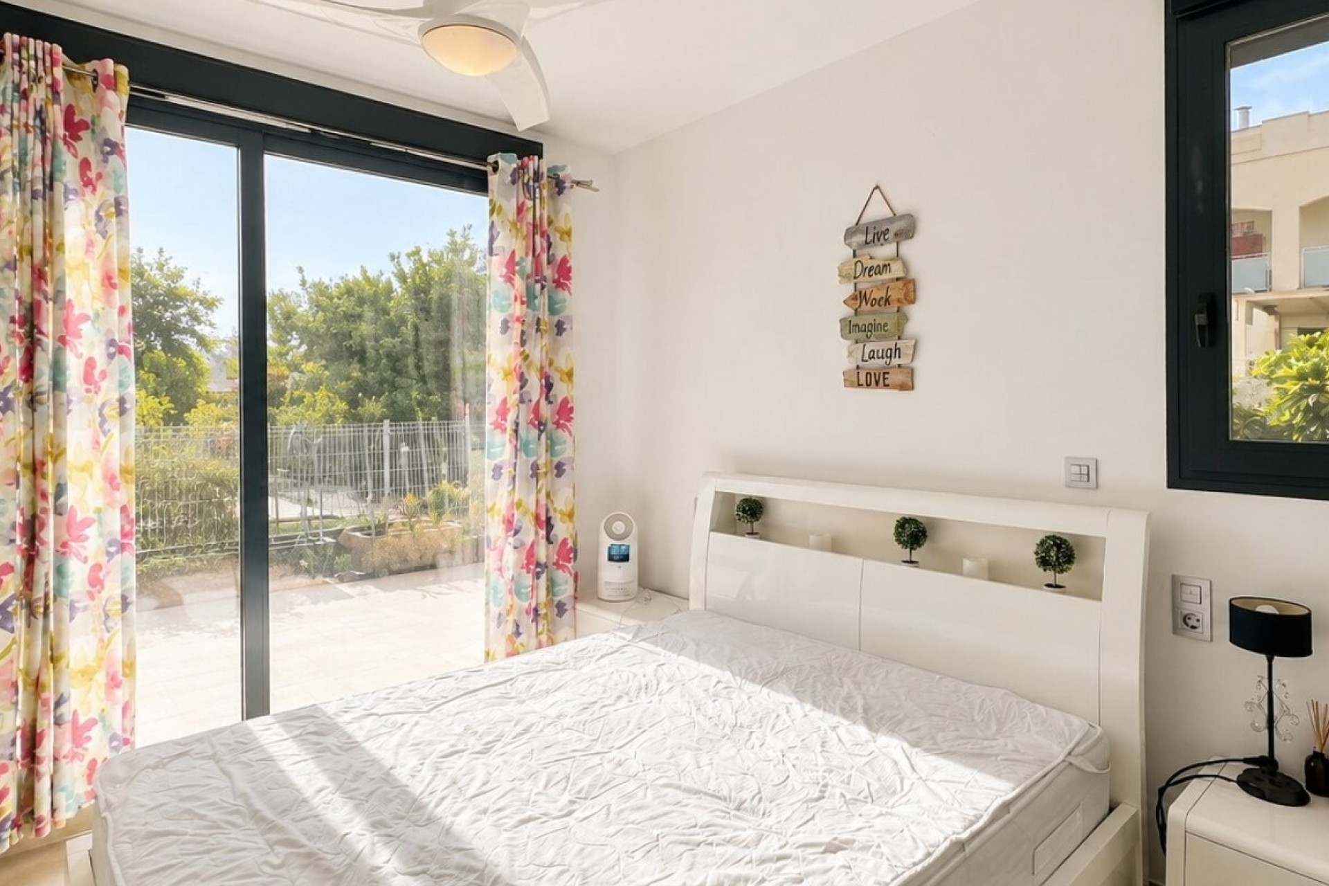 Sprzedaż - Apartament / Mieszkanie -
Orihuela Costa - Punta Prima