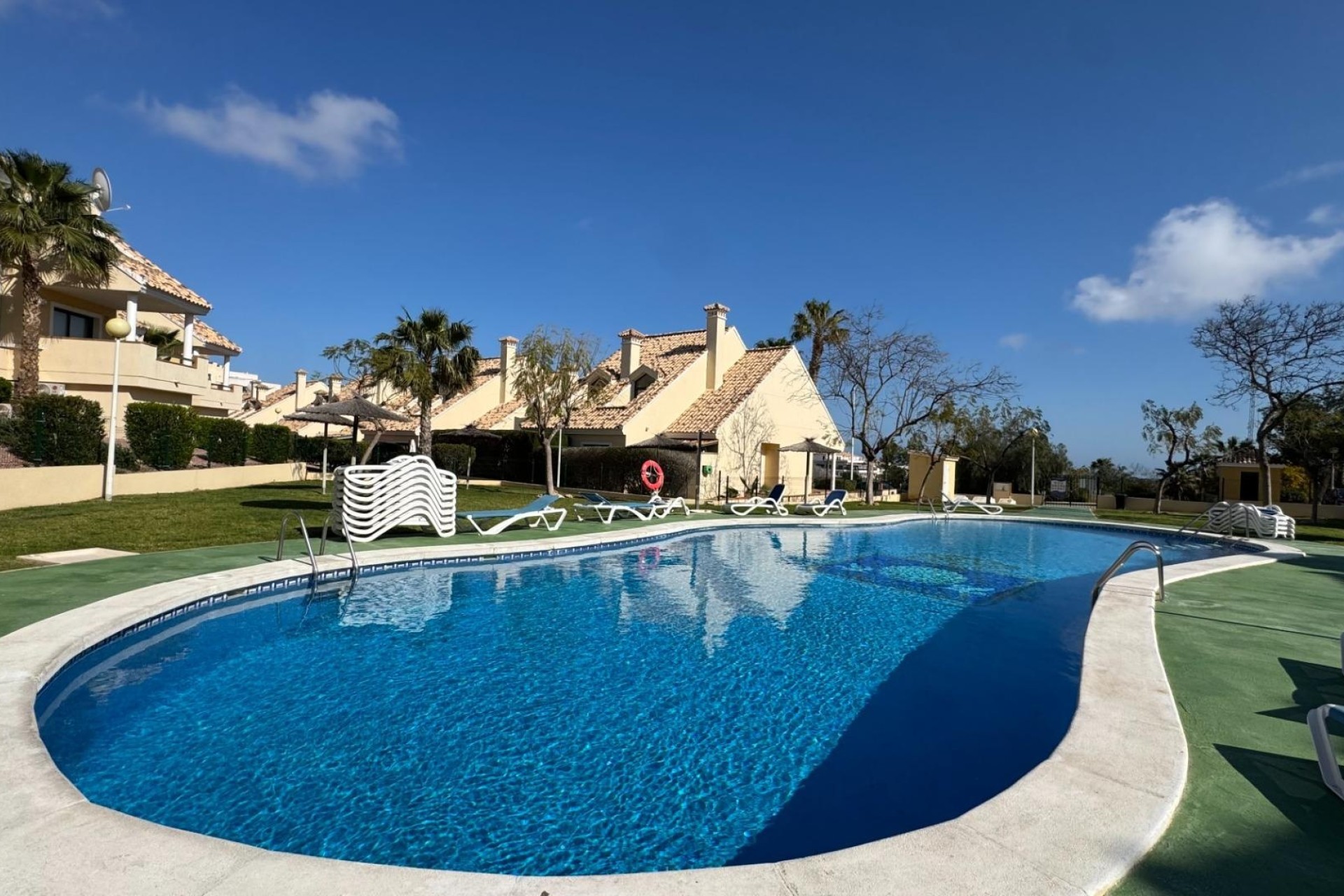 Sprzedaż - Apartament / Mieszkanie -
Orihuela Costa - Villamartín-Las Filipinas