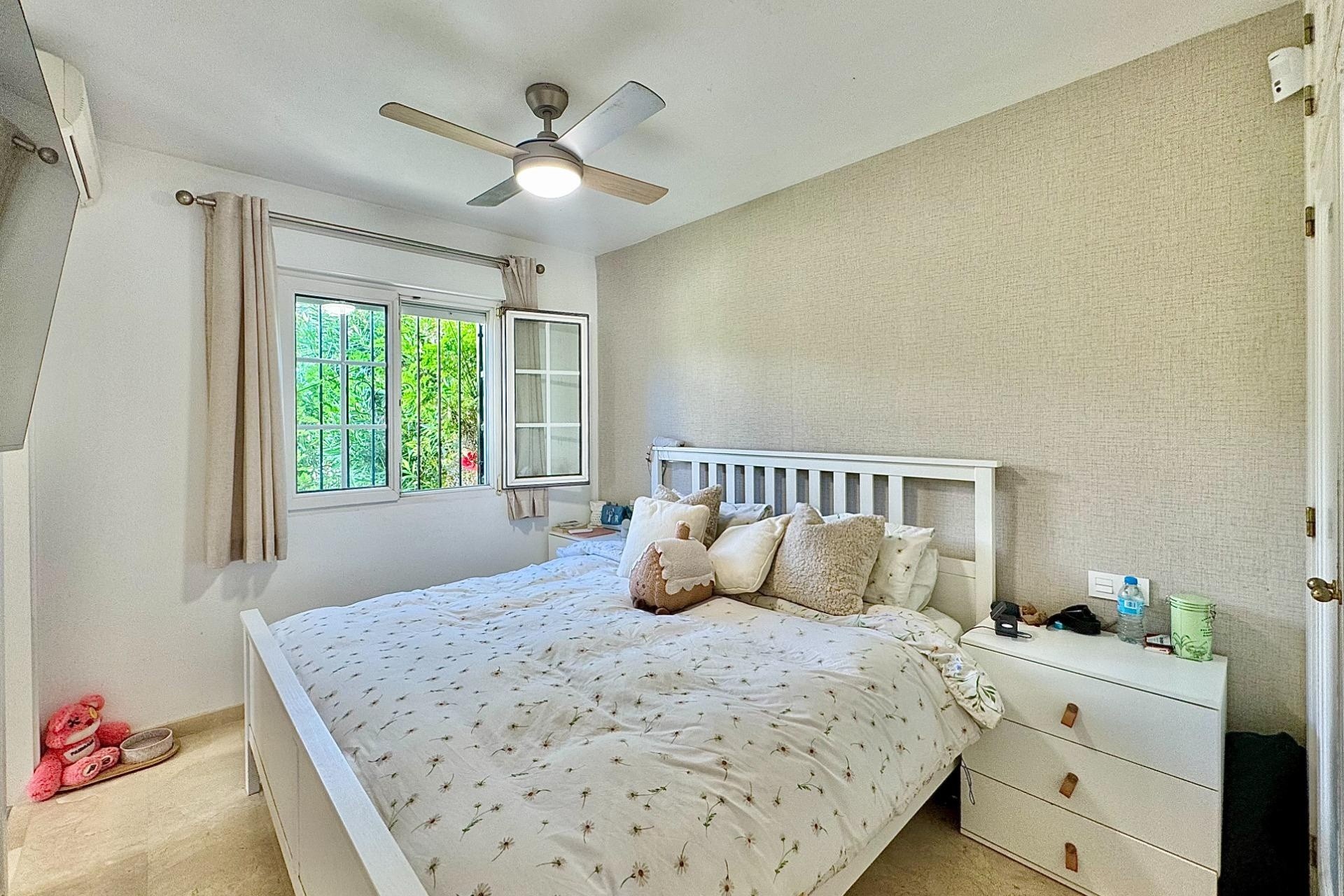 Sprzedaż - Apartament / Mieszkanie -
Orihuela Costa - Villamartín-Las Filipinas