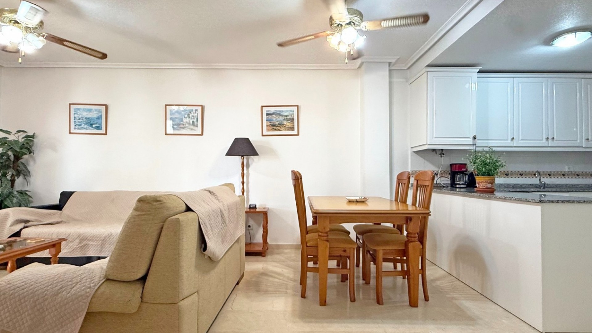 Sprzedaż - Apartament mieszkanie -
Orihuela Costa - Villamartín