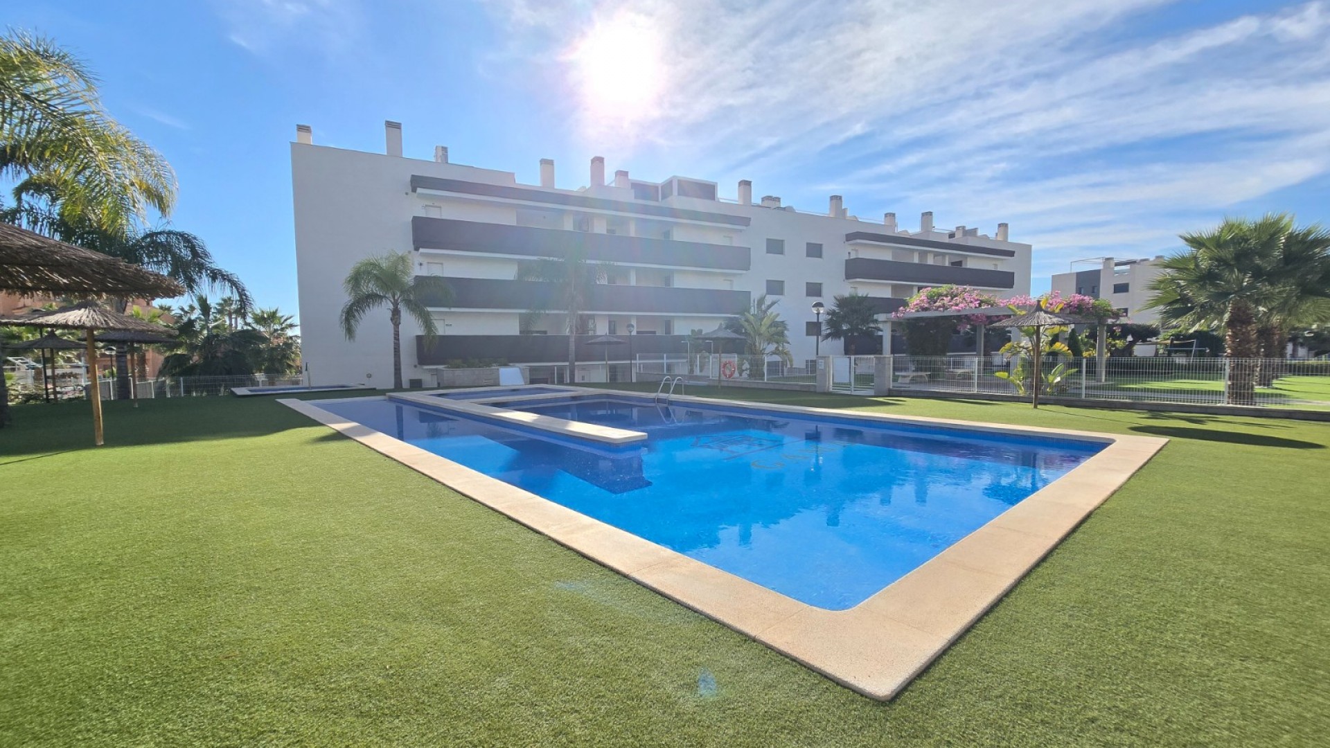Sprzedaż - Apartament mieszkanie -
Orihuela Costa - Villamartín *