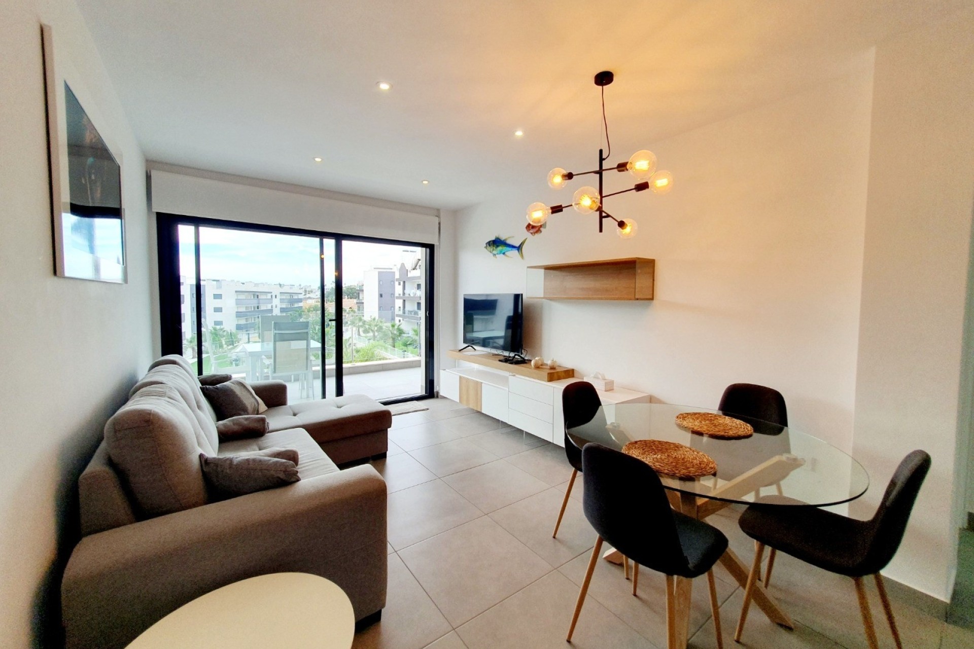 Sprzedaż - Apartament / Mieszkanie -
Orihuela Costa - Villamartín