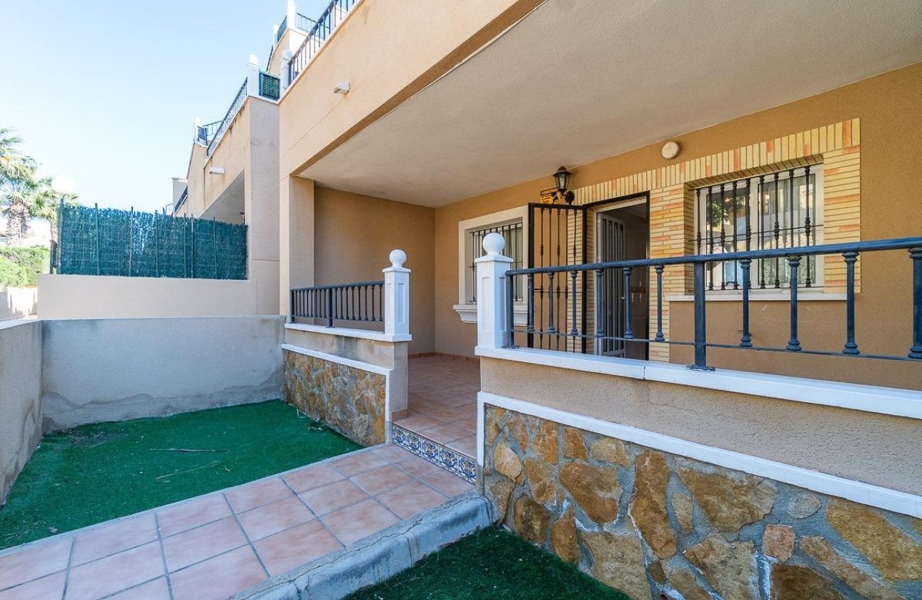 Sprzedaż - Apartament / Mieszkanie -
Orihuela Costa - Villamartin