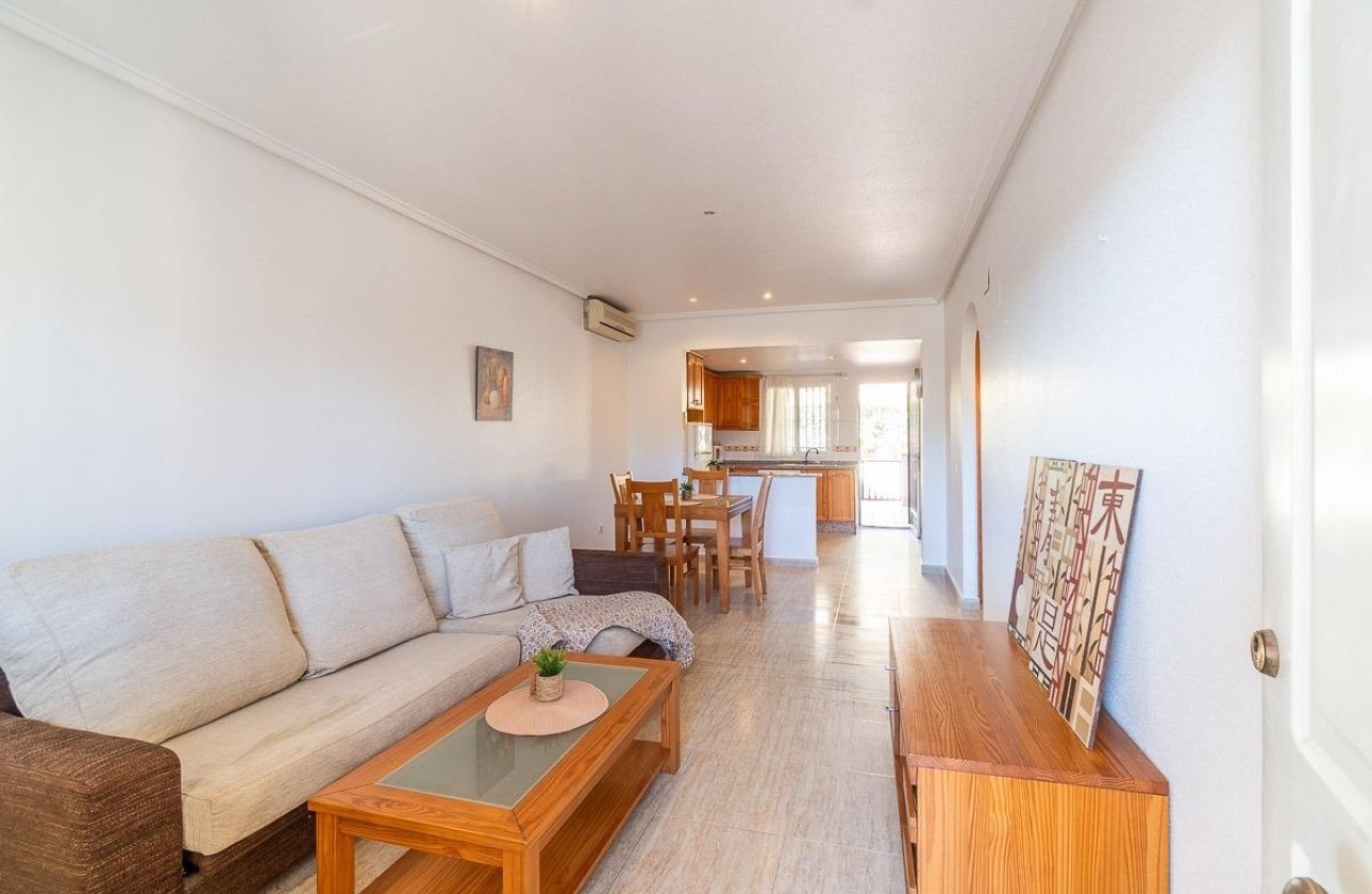 Sprzedaż - Apartament / Mieszkanie -
Orihuela Costa - Villamartin