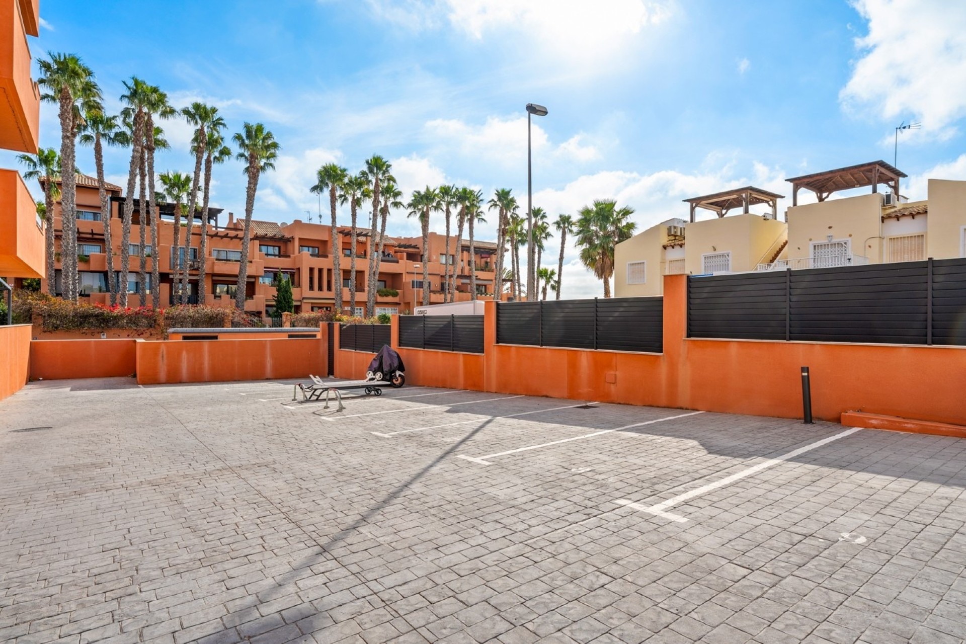 Sprzedaż - Apartament / Mieszkanie -
Orihuela Costa - Villamartín
