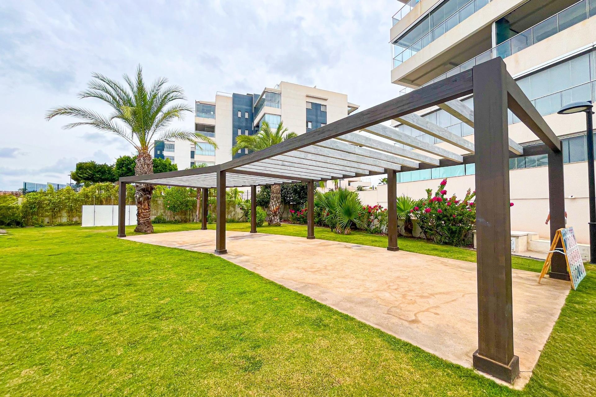 Sprzedaż - Apartament / Mieszkanie -
Orihuela Costa - Villamartín