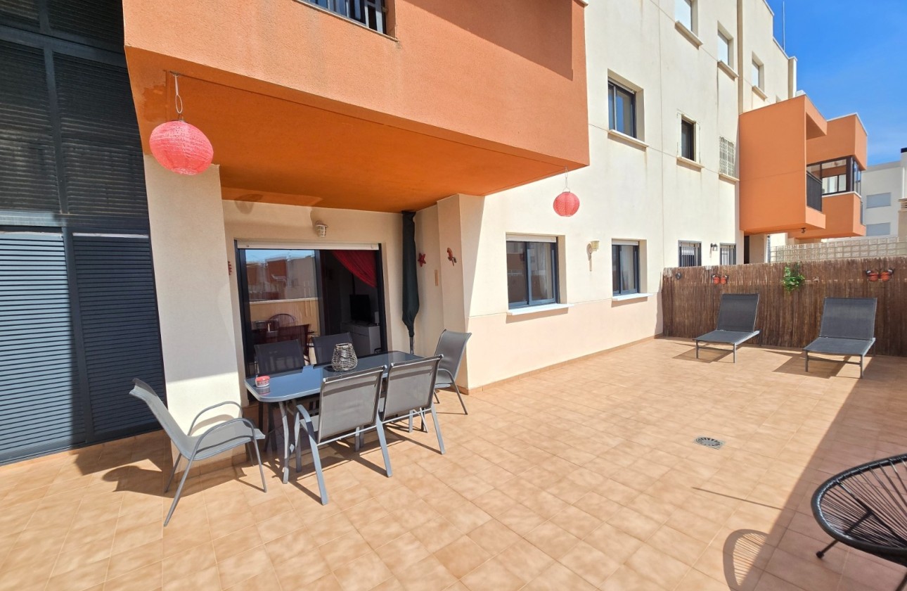Sprzedaż - Apartament / Mieszkanie -
Orihuela Costa - Villamartín *