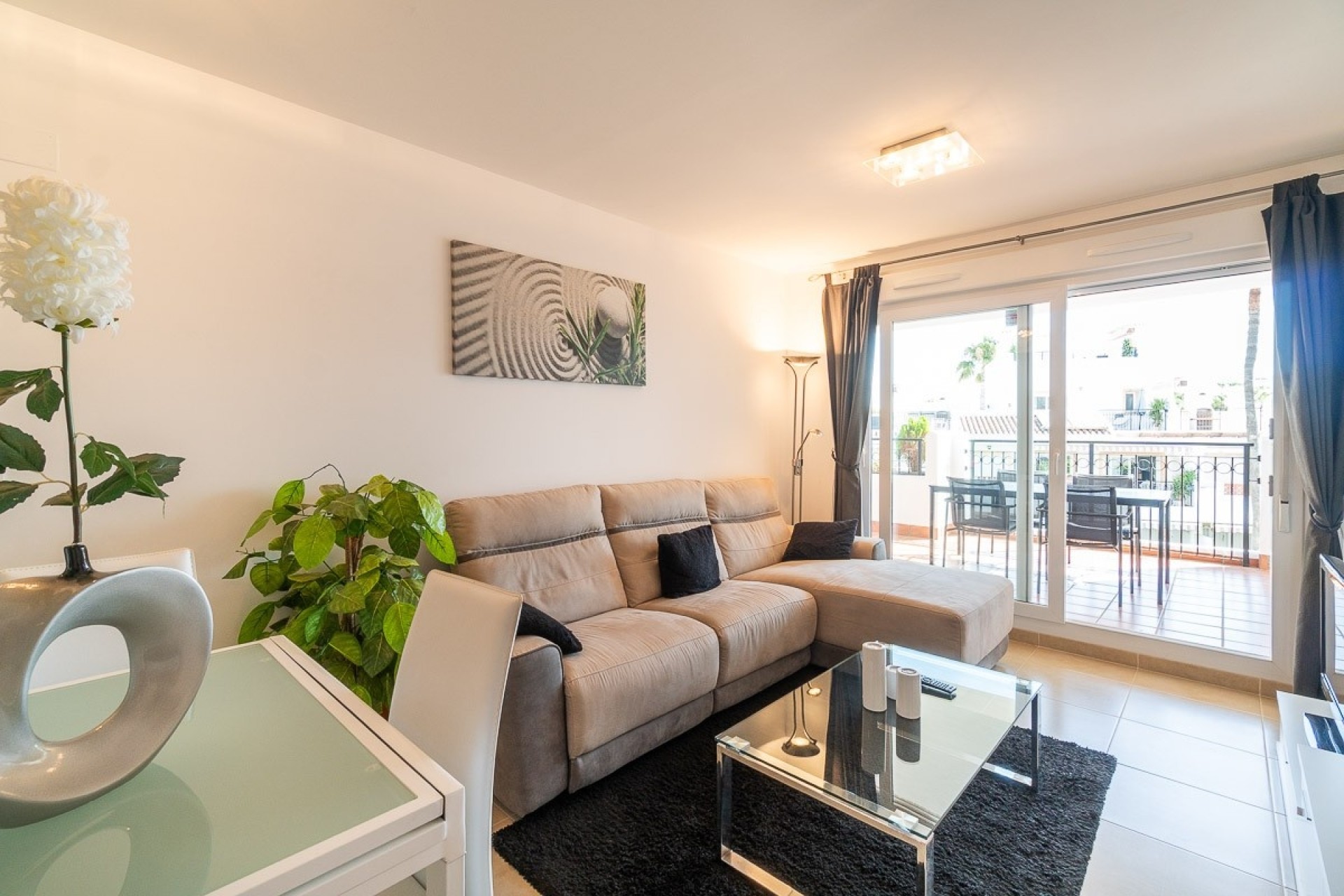 Sprzedaż - Apartament / Mieszkanie -
Orihuela Costa - Villamartín