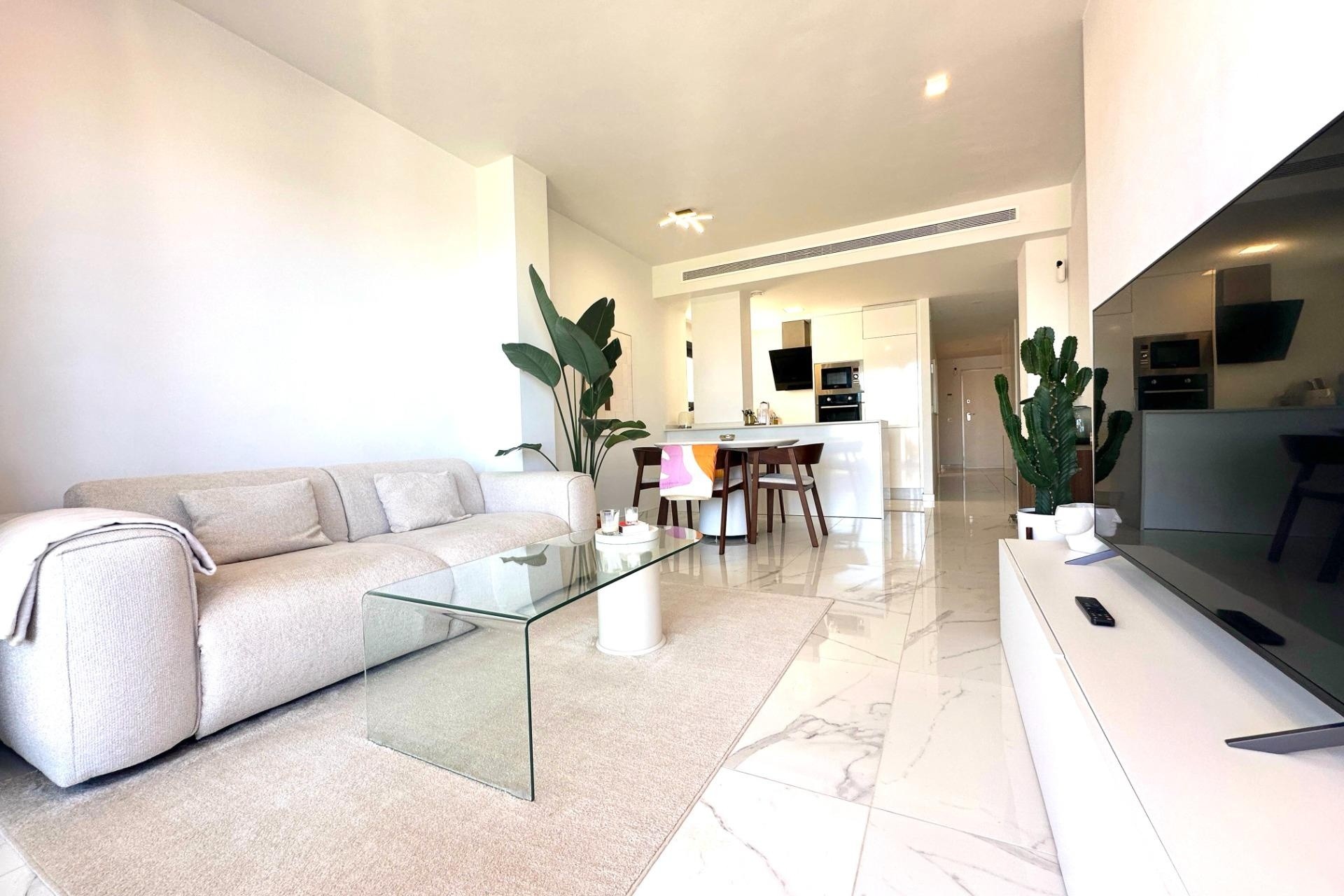 Sprzedaż - Apartament / Mieszkanie -
Orihuela Costa - Villamartín