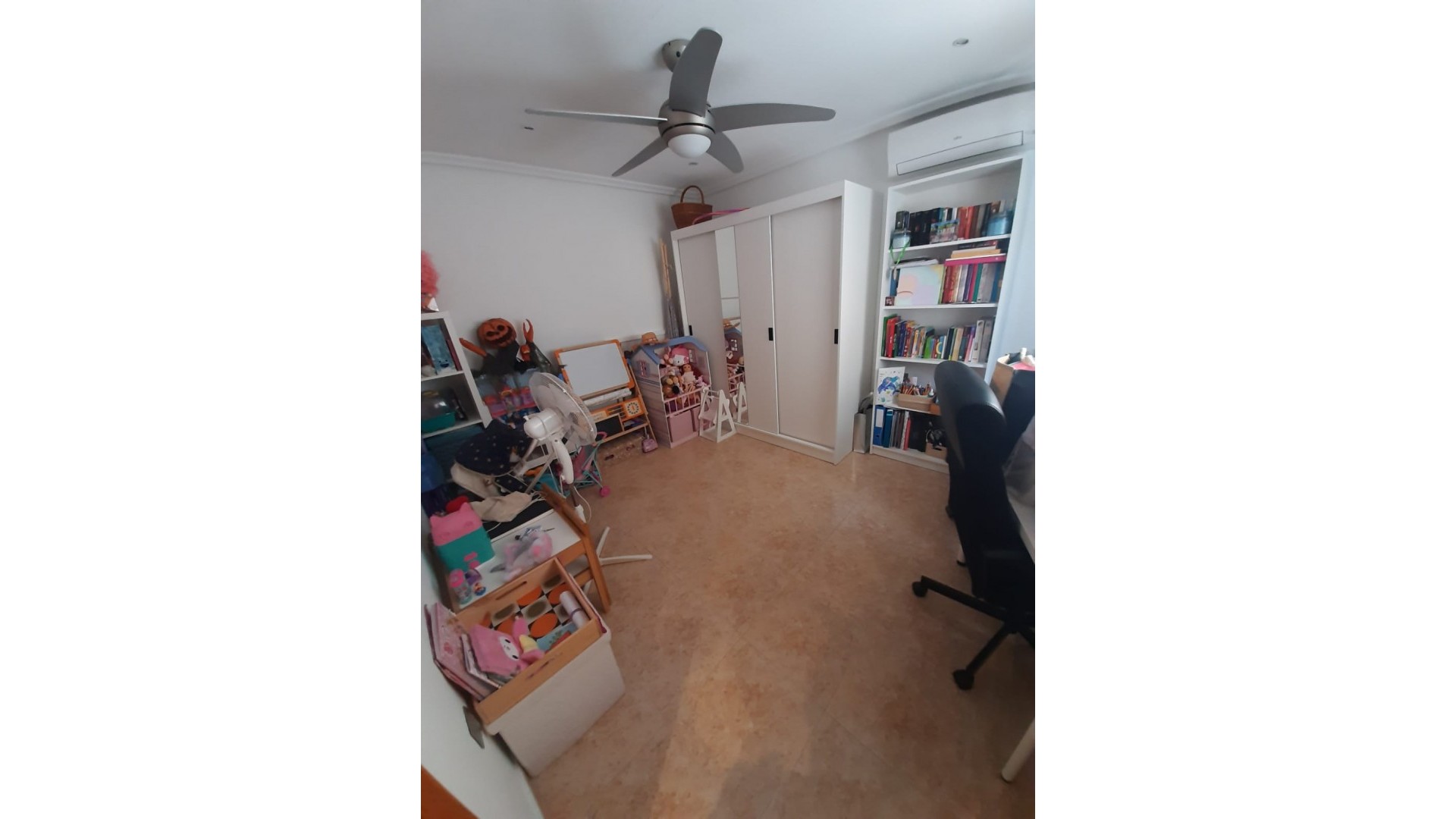 Sprzedaż - Apartament mieszkanie -
Orihuela Costa