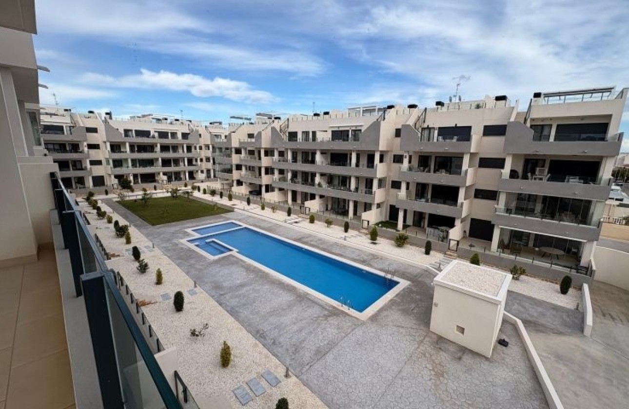 Sprzedaż - Apartament / Mieszkanie -
Orihuela Costa