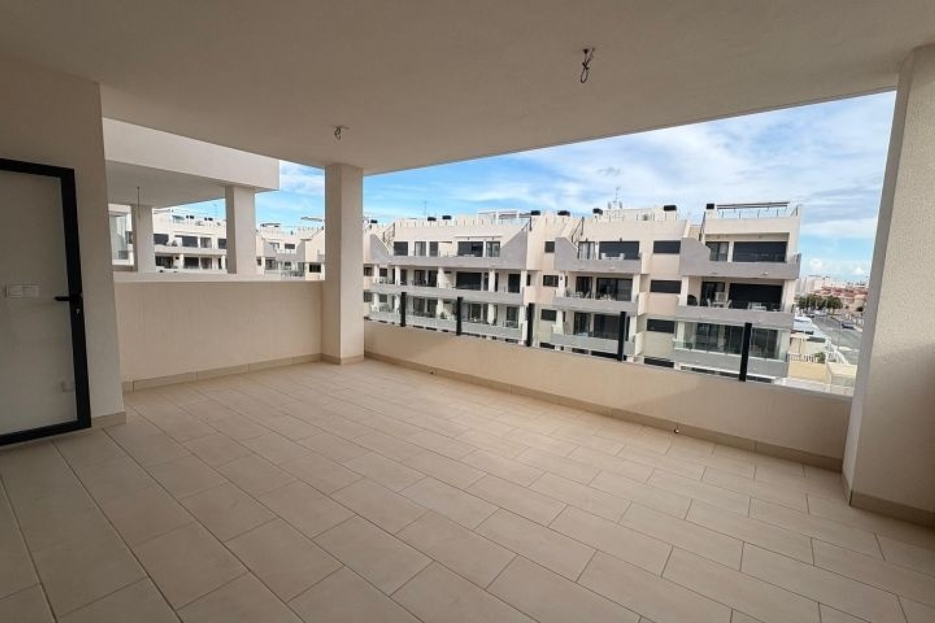 Sprzedaż - Apartament / Mieszkanie -
Orihuela Costa