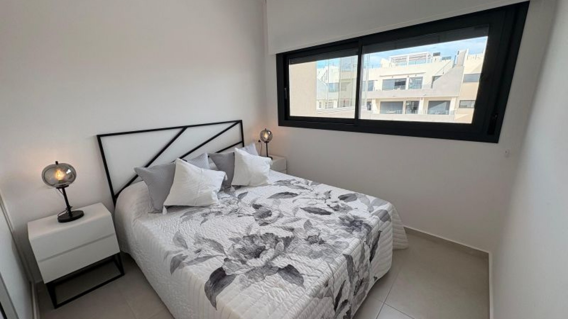 Sprzedaż - Apartament mieszkanie -
Orihuela Costa