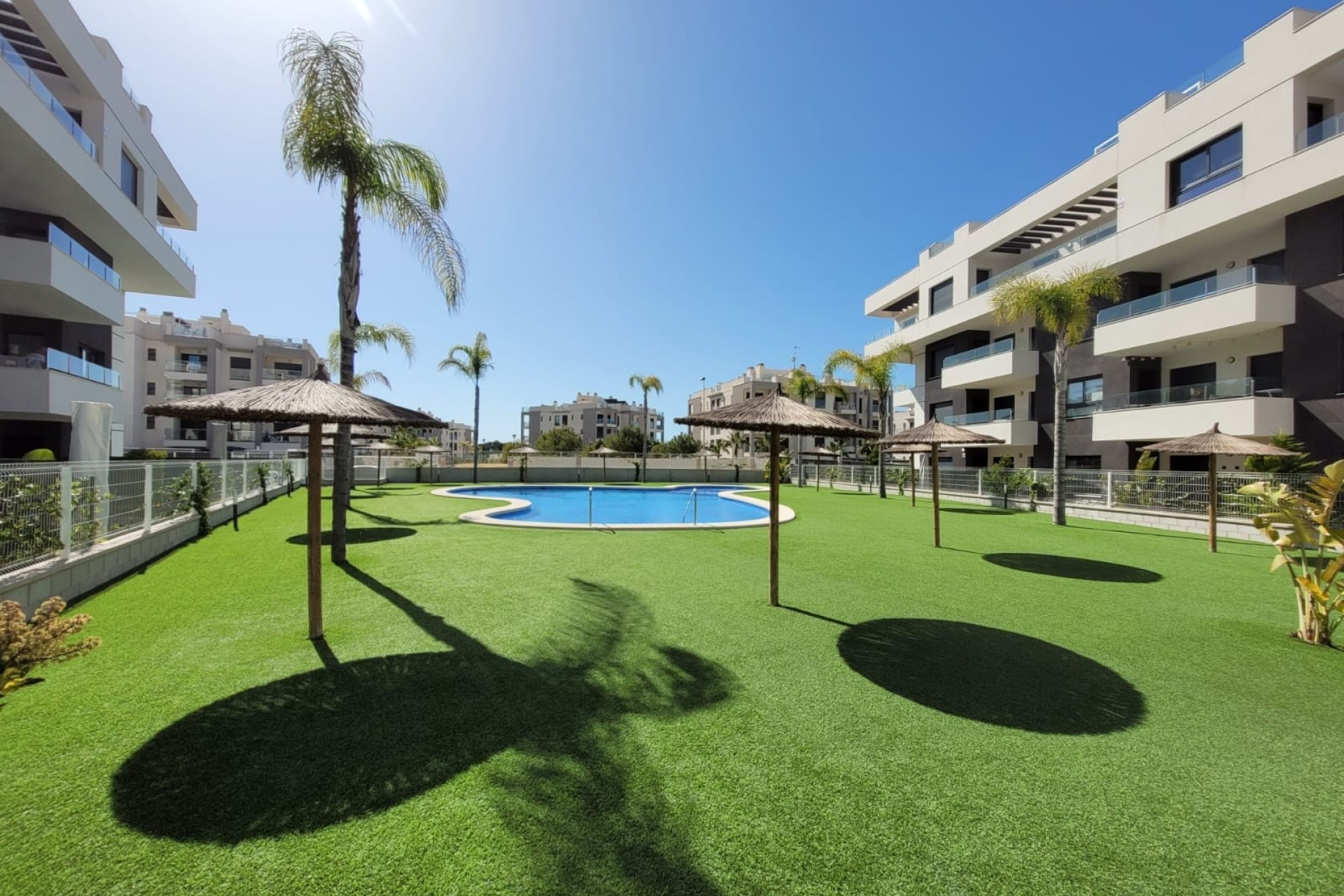 Sprzedaż - Apartament / Mieszkanie -
Orihuela Costa