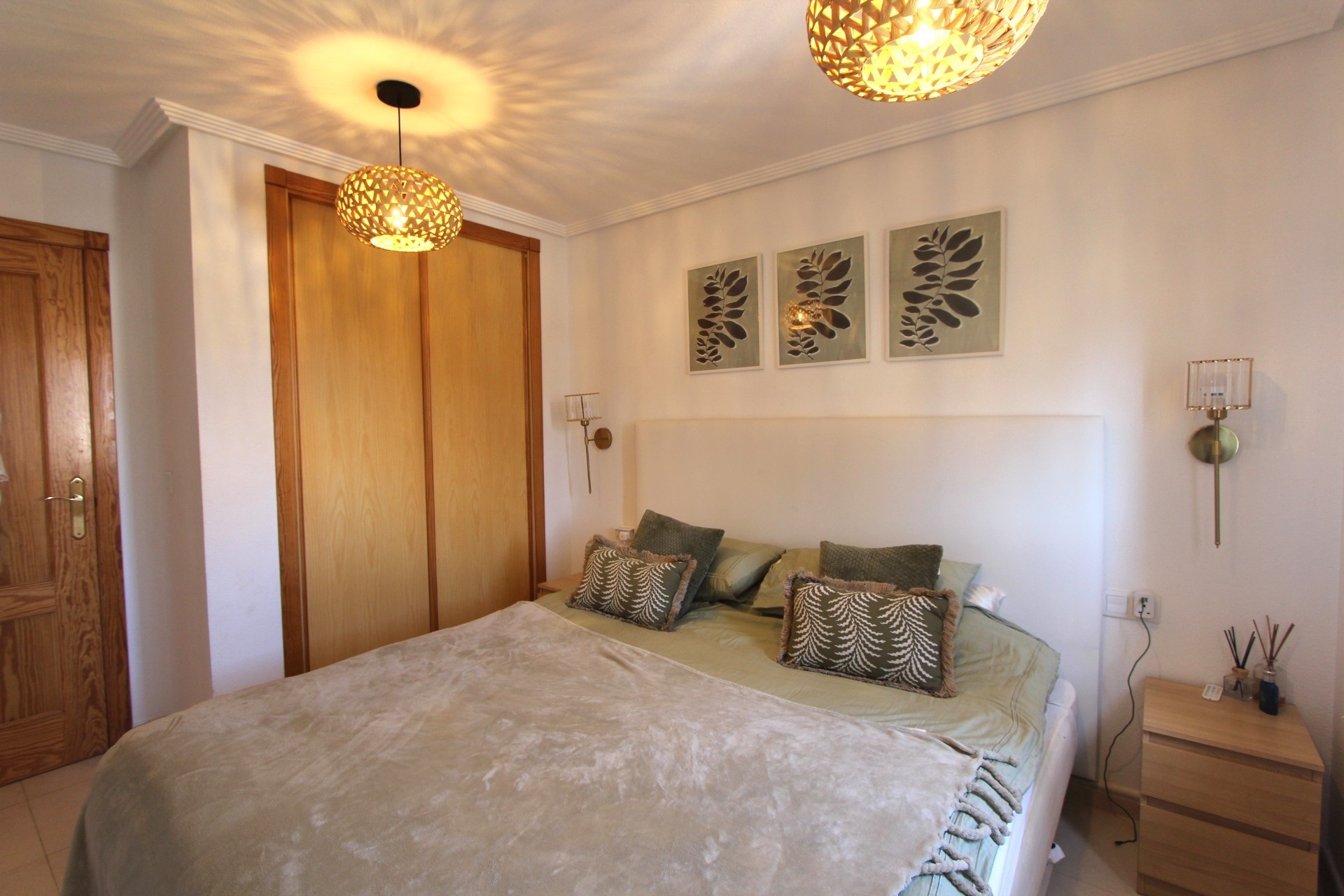Sprzedaż - Apartament / Mieszkanie -
Orihuela Costa