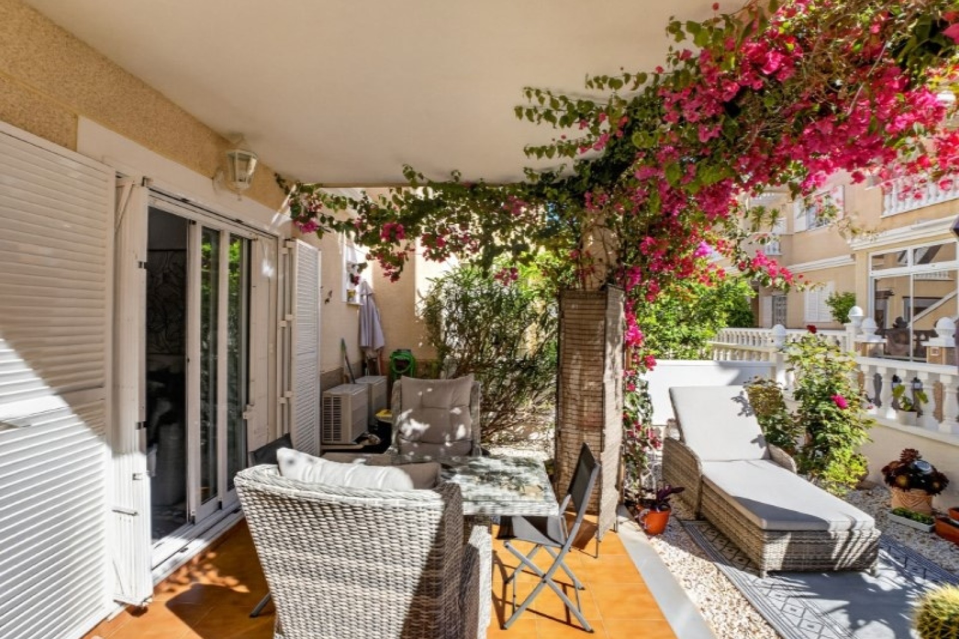 Sprzedaż - Apartament / Mieszkanie -
Orihuela - Inland