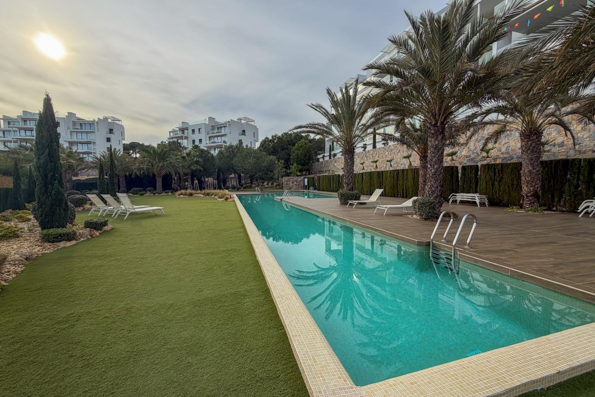 Sprzedaż - Apartament / Mieszkanie -
Orihuela - Las Colinas Golf
