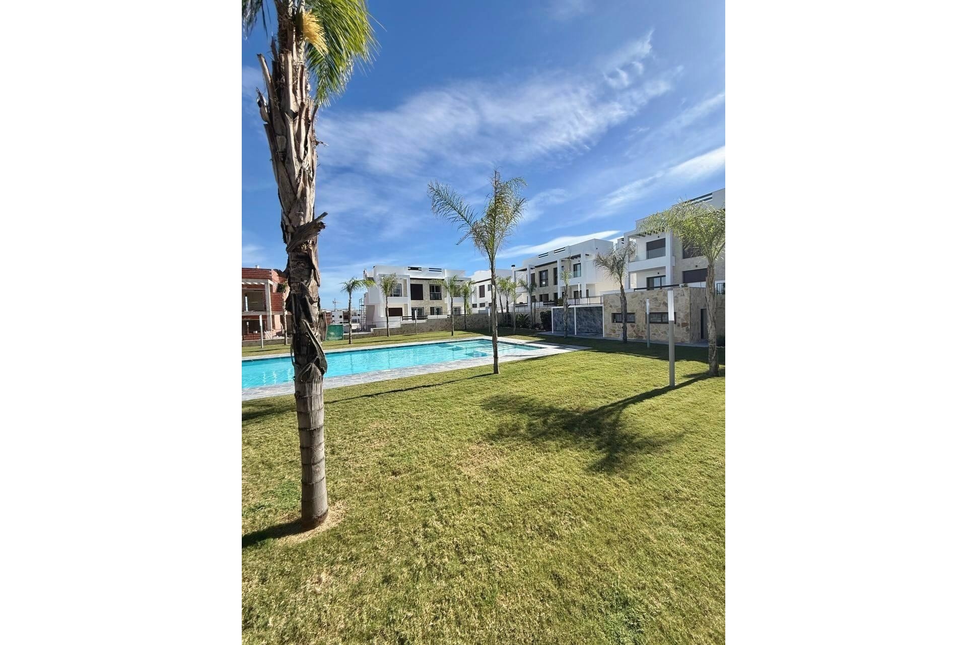 Sprzedaż - Apartament / Mieszkanie -
Orihuela - Urbanización Perla del Mar