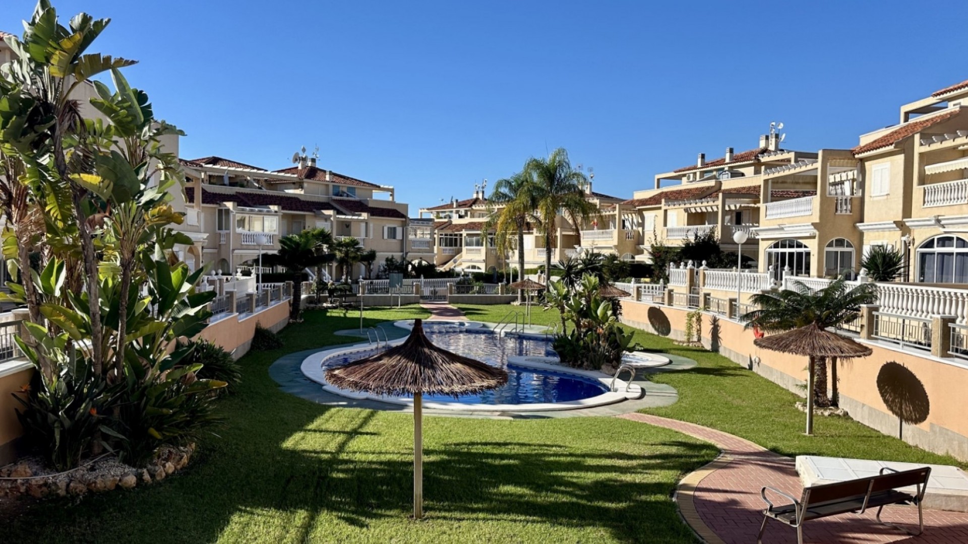 Sprzedaż - Apartament mieszkanie -
Orihuela - Zeniamar-Horizonte-La Campana