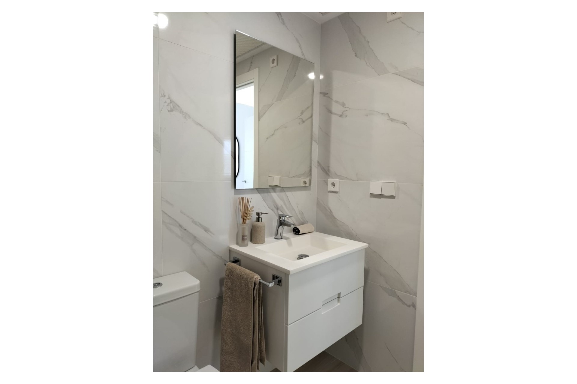 Sprzedaż - Apartament / Mieszkanie -
Orihuela