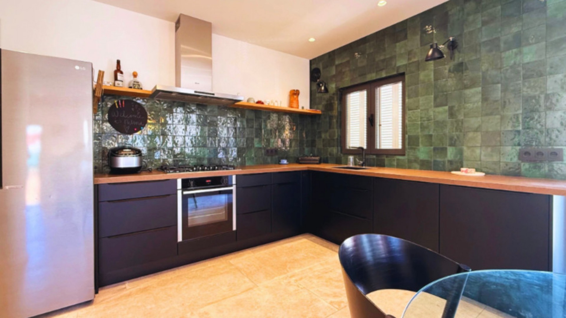 Sprzedaż - Apartament mieszkanie -
Palma - Ponent