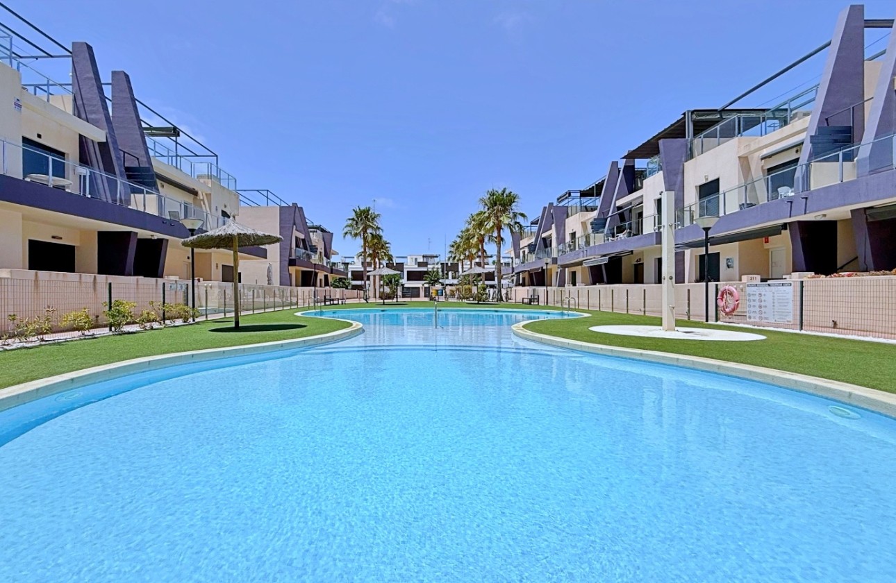 Sprzedaż - Apartament / Mieszkanie -
Pilar de la Horadada - Torre de la Horadada
